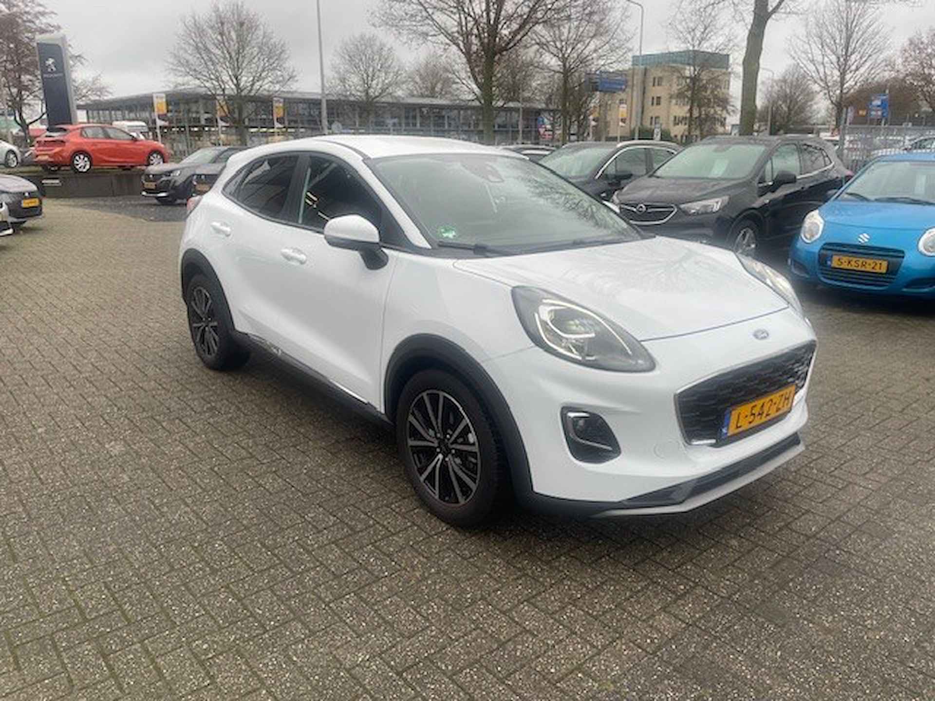 Ford Puma 1.0 EcoBoost Hybrid Titanium X 125pk | Navi | Cruise control | Trekhaak | DAB | Verwarmd stuur | LMV | Led Koplampen | Parkeerhulp achter | - 4/10