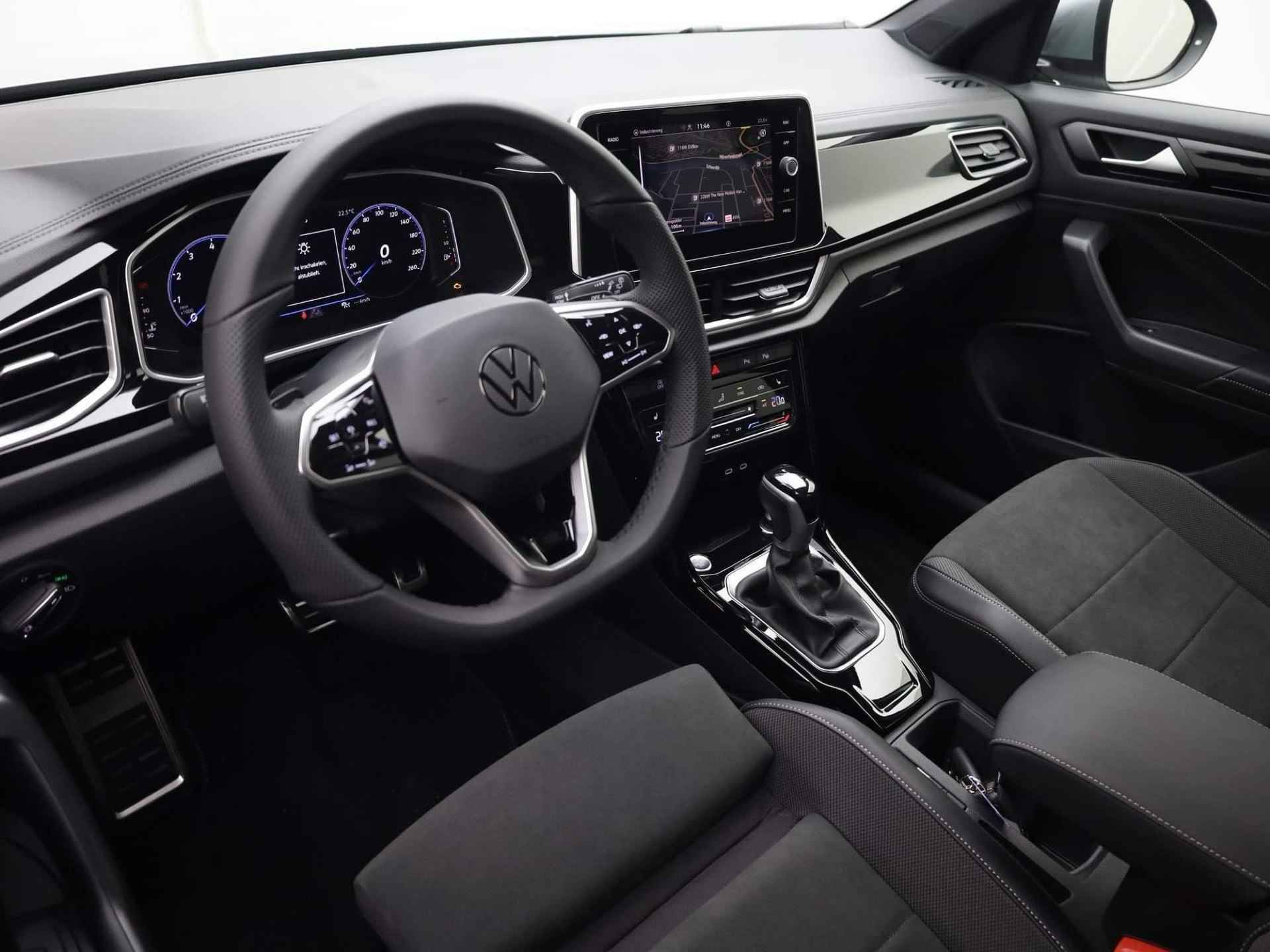 Volkswagen T-Roc 1.5 TSI 150PK DSG R-Line Business | Navigatie | Camera| Trekhaak afneembaar| Allseason banden | Info Active Display | App-Connect | Keyless | 17'' Velgen | Garantie 22-03-2028 of 100.000km - 6/6