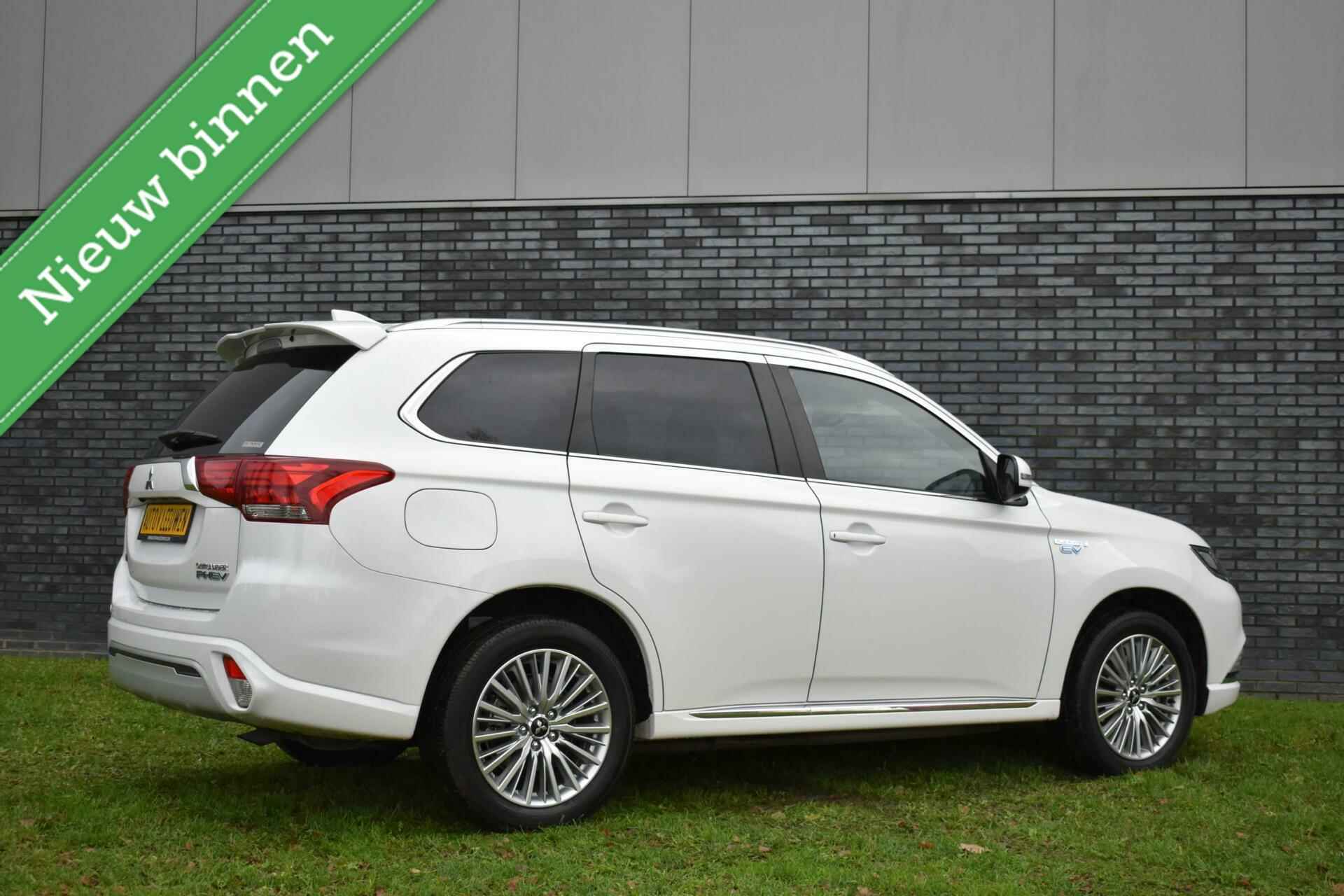 Mitsubishi Outlander 2.4 PHEV Intense CAMERA/CARPLAY-ANDROID/STOELVERW./ETC,! - 5/24