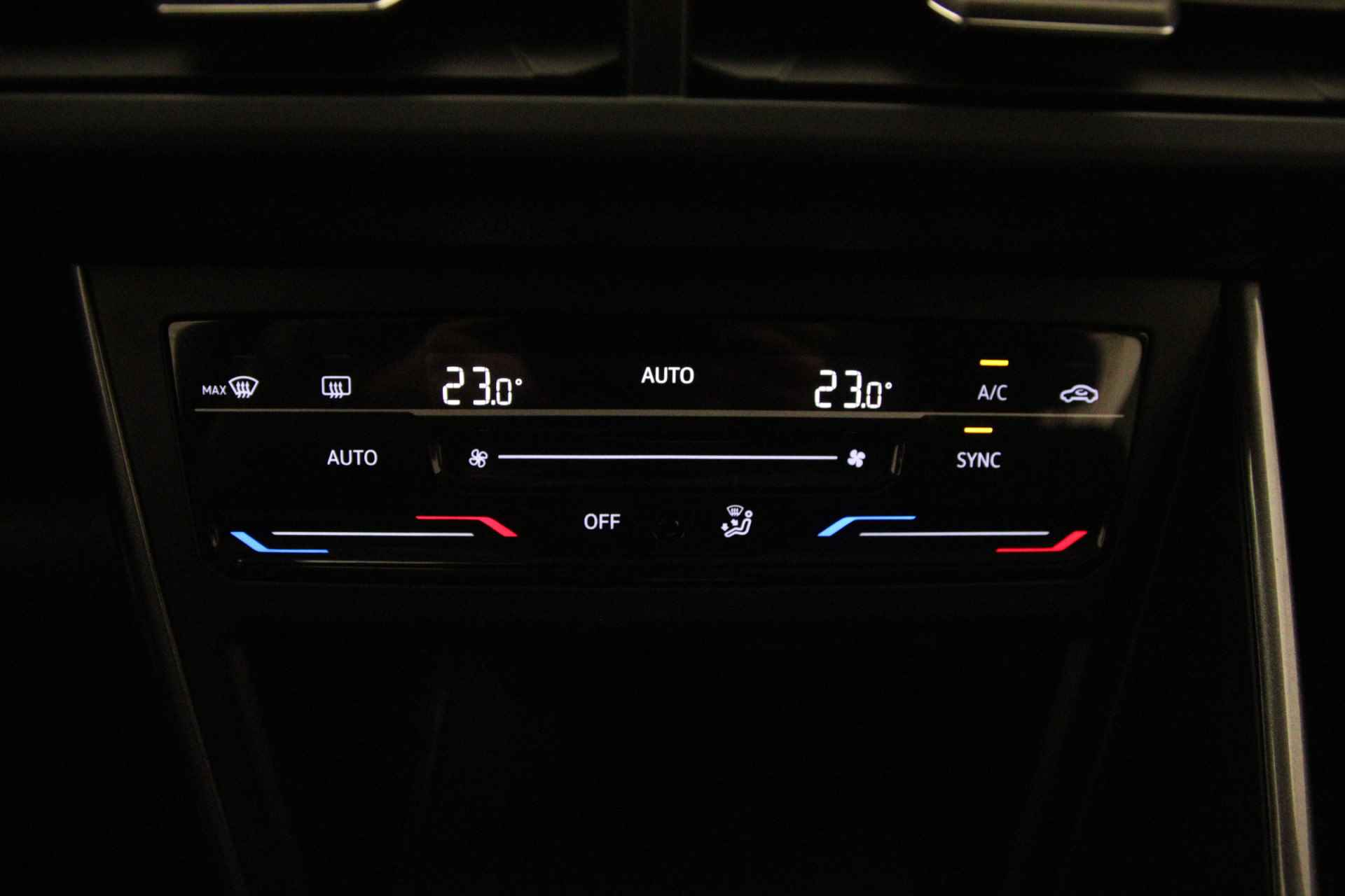 Volkswagen Polo Style 1.0 TSI 95pk DSG Automaat Adaptive cruise control, LED matrix koplampen, Airco, Parkeersensoren, Navigatie, DAB, App connect - 17/40