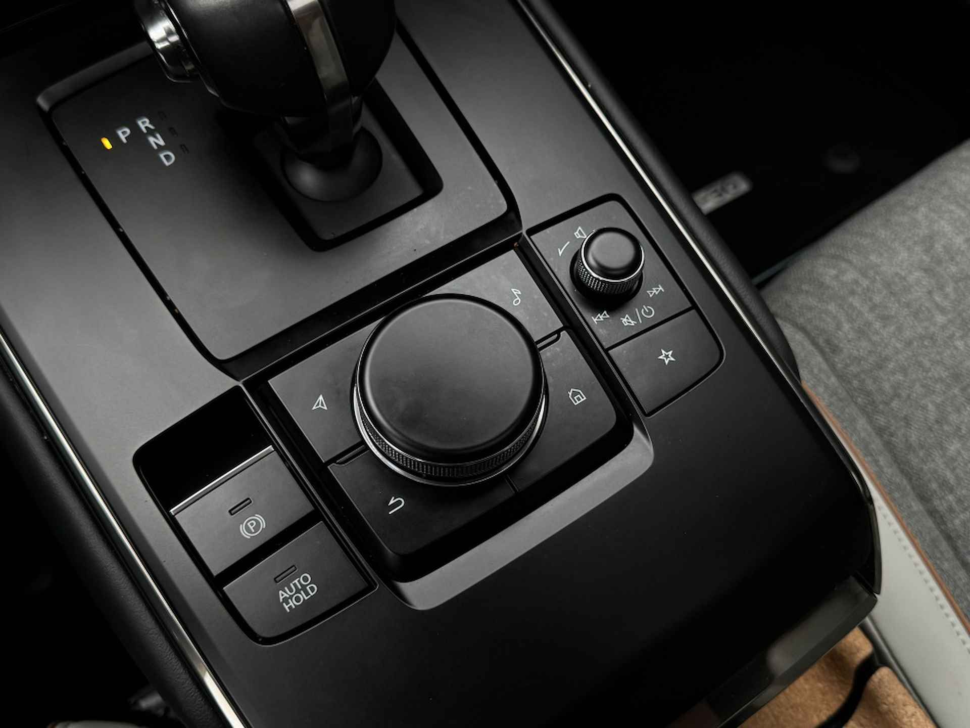 Mazda MX-30 e-SkyActiv 145 Luxury edition| Schuif/kantel dak, 360° Camera, S - 15/28