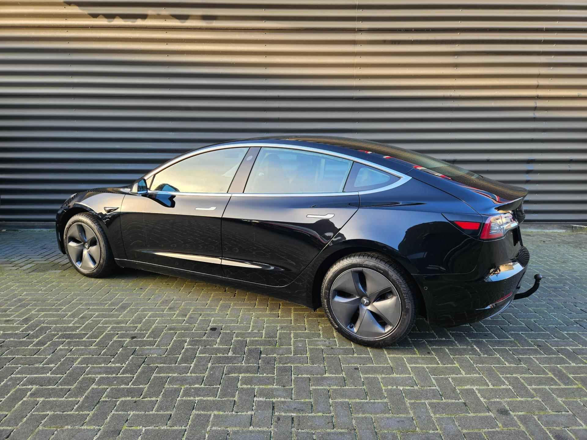 Tesla Model 3 Standard RWD Plus 60 kWh - 3/20