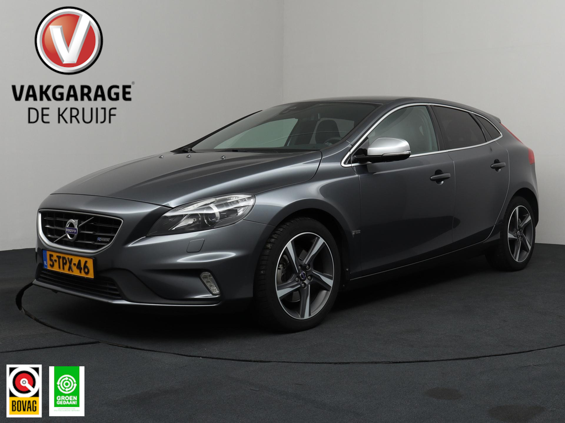 Volvo V40 1.6 T3 R-Design  Navi | Xenon | 17" Lichtmetalen Velgen