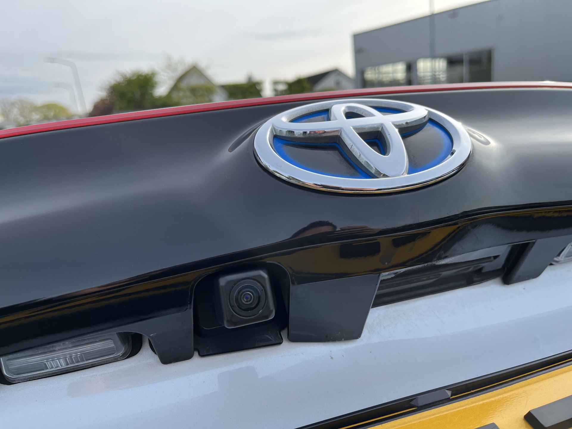 Toyota Yaris 1.5 Hybrid Executive | Navigatie | Apple CarPlay/Android auto | Achteruitrijcamera | Stuurverwarming | Stoelverwarming - 11/36