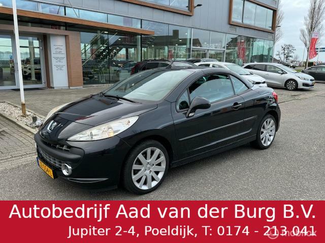 Peugeot 207 CC 1.6 VTi  Cabriolet  Lederen interieur , Navigatie , Climate controle , CD wisselaar , mooie nette auto