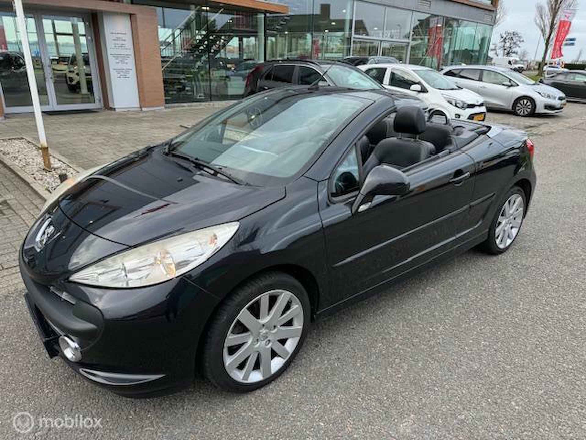 Peugeot 207 CC 1.6 VTi  Cabriolet  Lederen interieur , Navigatie , Climate controle , CD wisselaar , mooie nette auto - 8/17