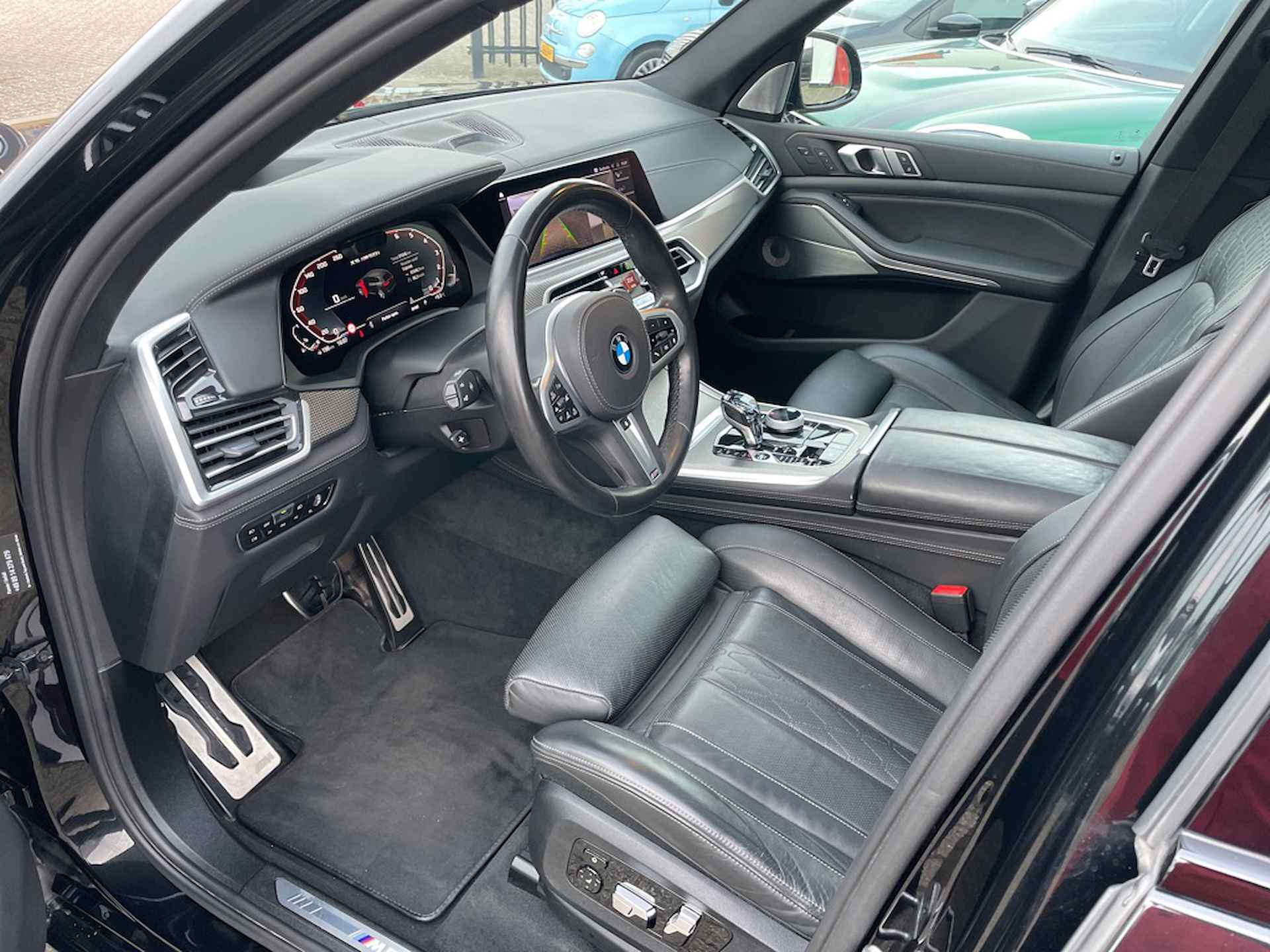 BMW X5 M50i High Executive -full options- - 4/23