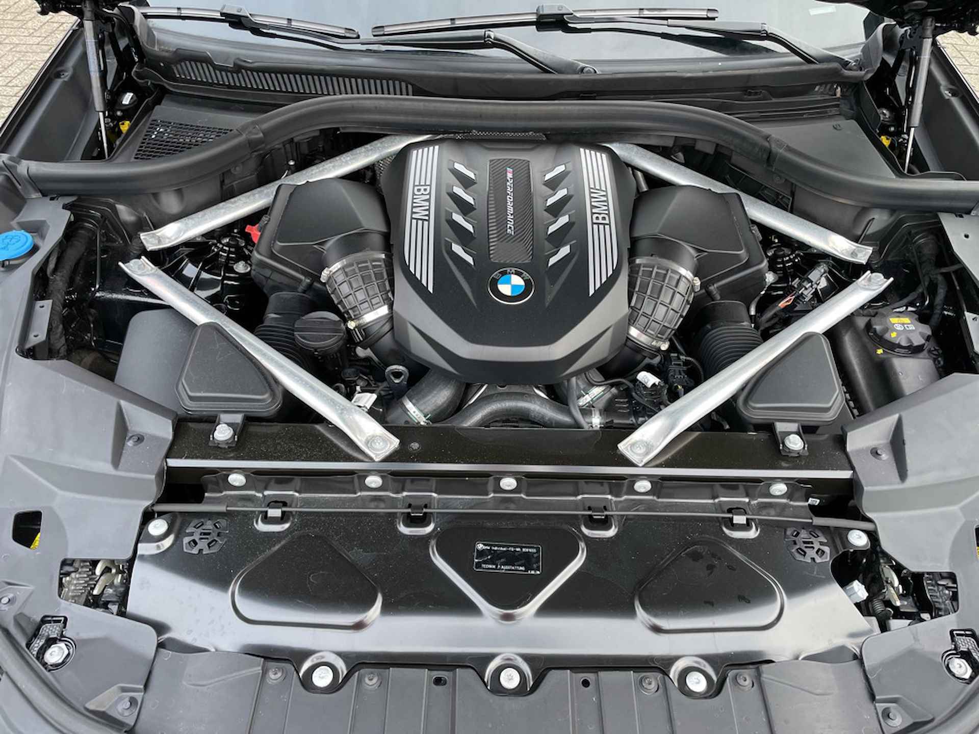 BMW X5 M50i High Executive -full options- - 21/23