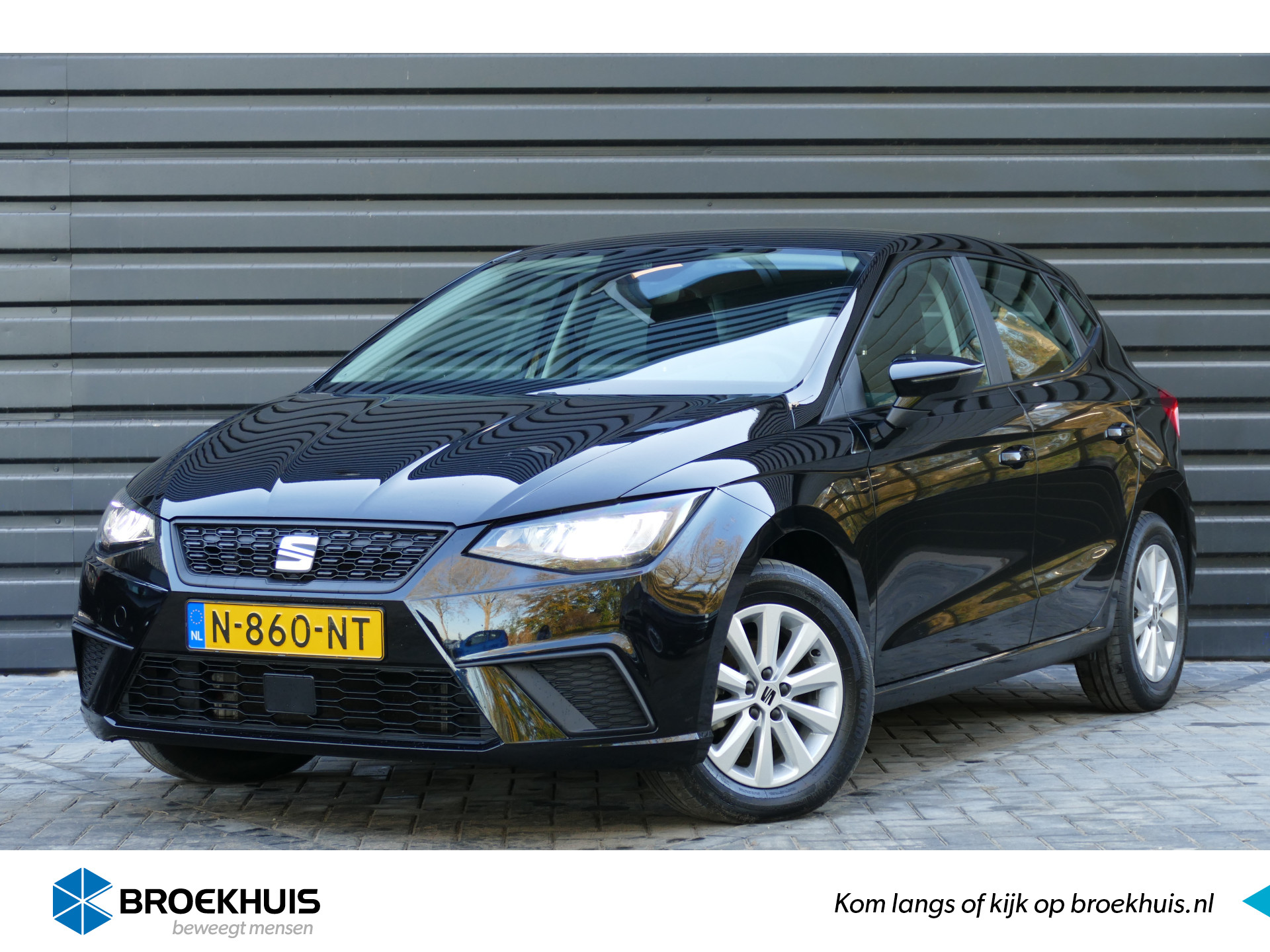 SEAT Ibiza 1.0 ECOTSI 95PK 5-DRS STYLE / NAVI / LED / CLIMA / PDC / 15"LMV / BLUETOOTH / CRUISECONTROL / 1E EIGENAAR / NIEUWSTAAT !!