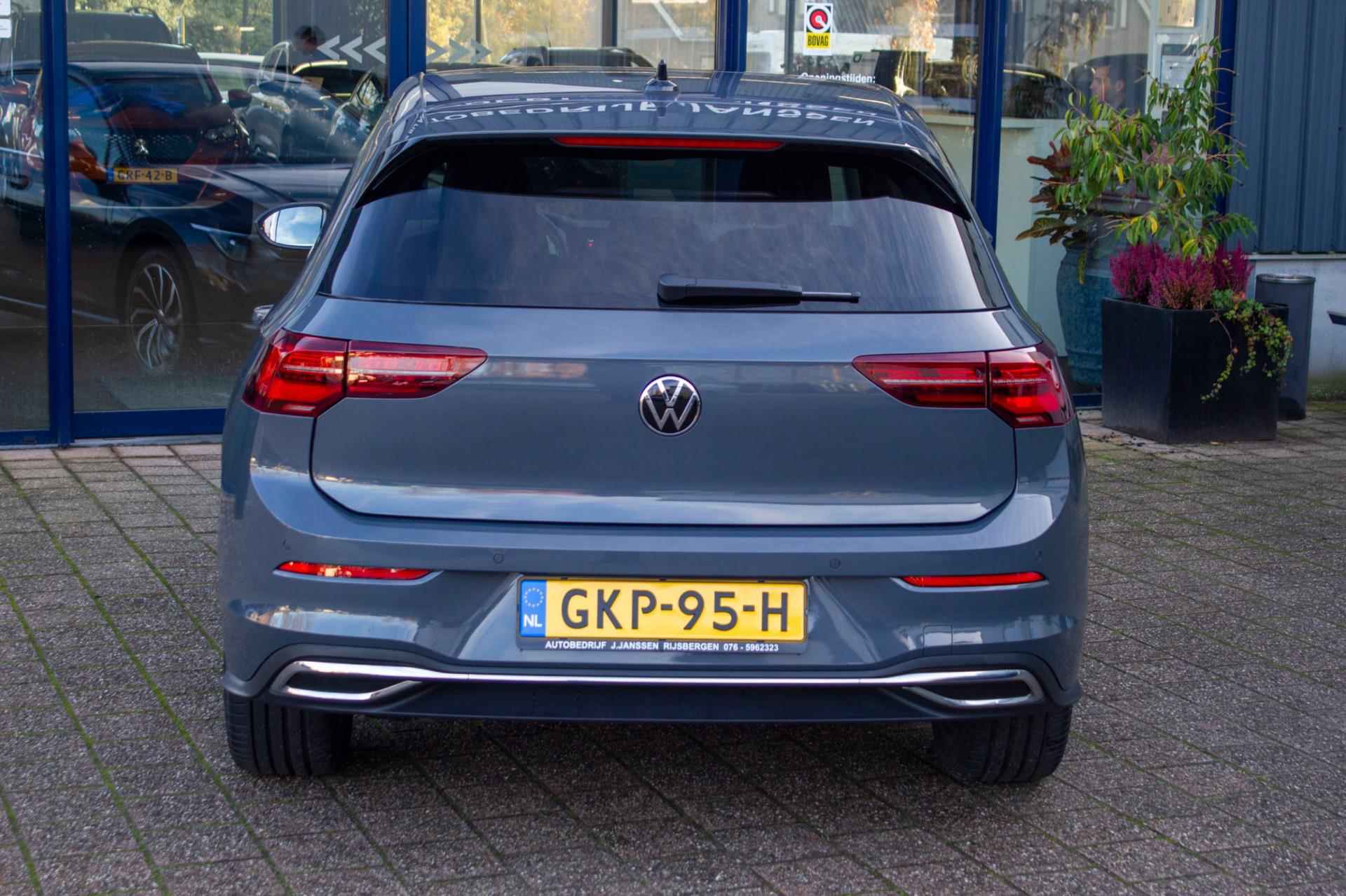 Volkswagen Golf 1.4 eHybrid Style | Prijs rijklaar incl. 12 mnd garantie | IQ Light Memory stoel Schuifkantel dak Stoelverw Lmv - 11/59