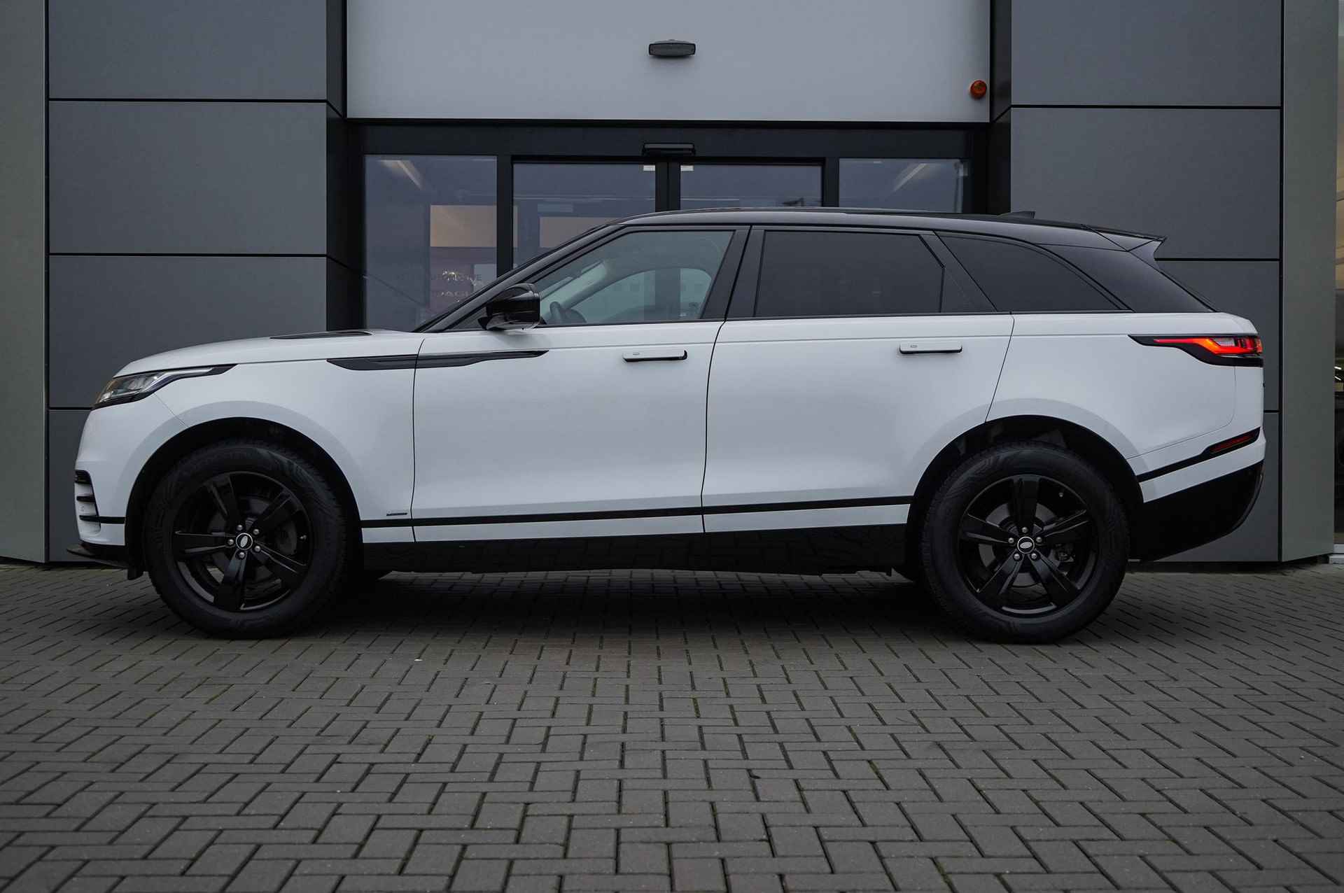 Land Rover Range Rover Velar 2.0 P250 Turbo AWD R-Dynamic - 3/27