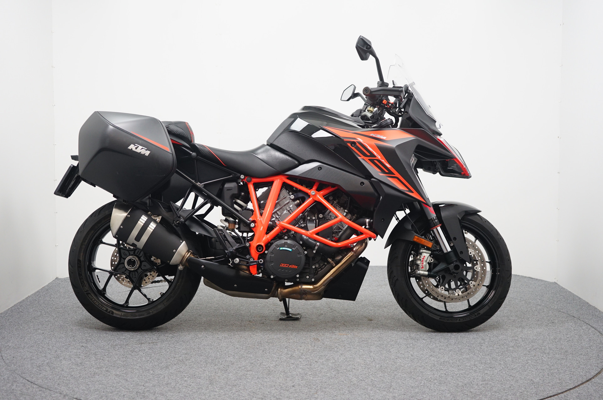 KTM 1290 SUPER DUKE GT