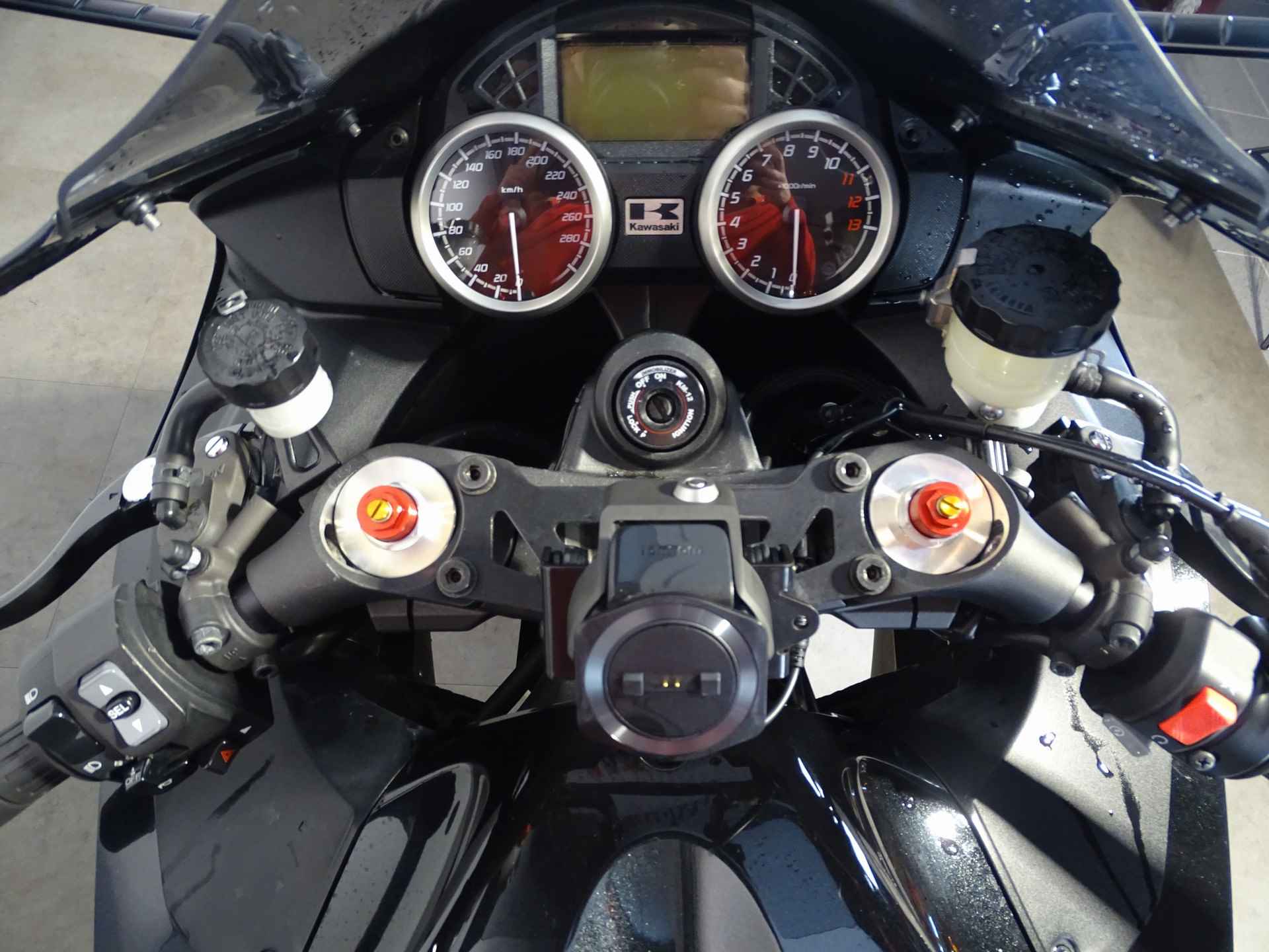 Kawasaki ZZR 1400 ABS - 7/8