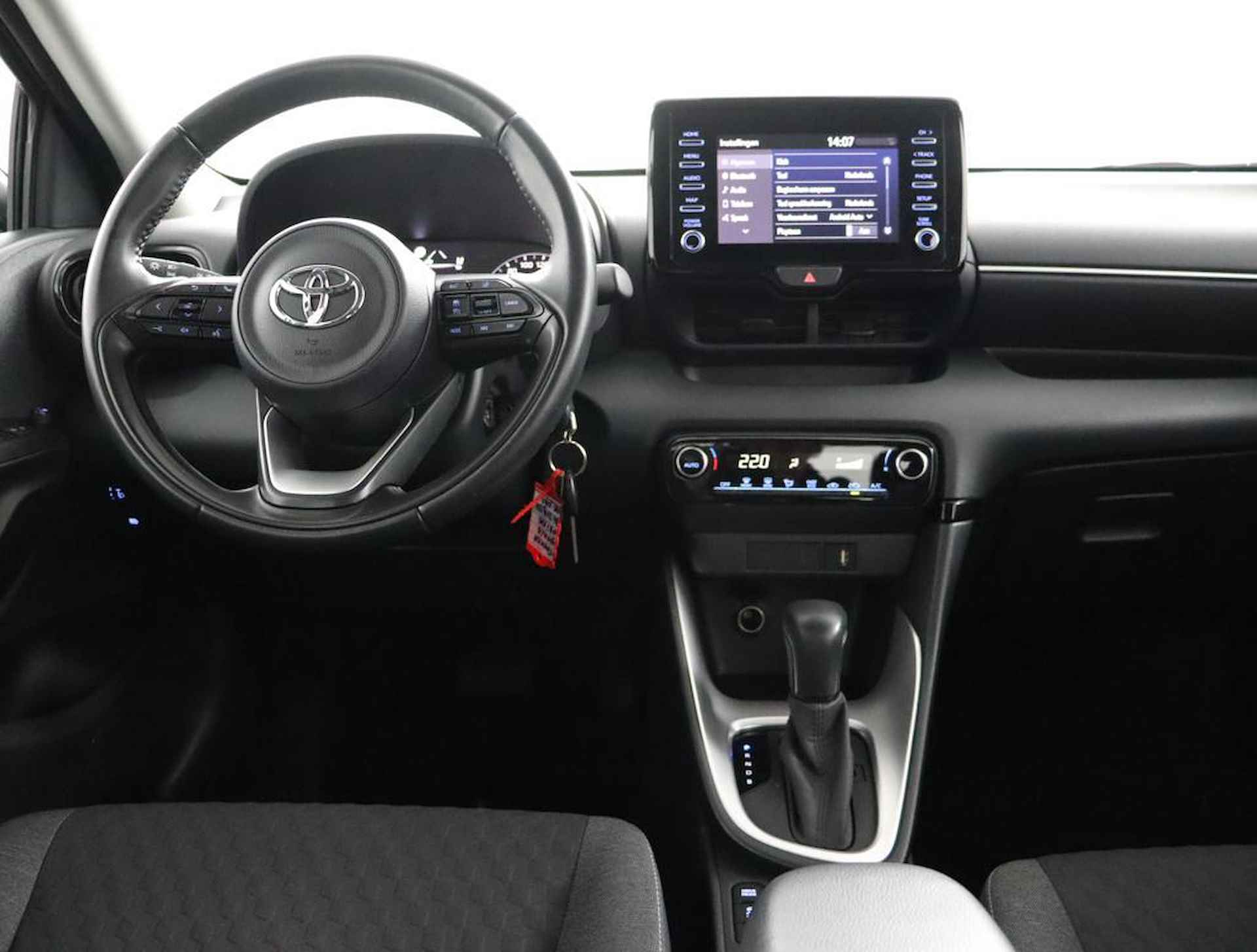 Toyota Yaris 1.5 Hybrid Active | Trekhaak | Cruise control | Apple carplay & Android auto | - 42/48