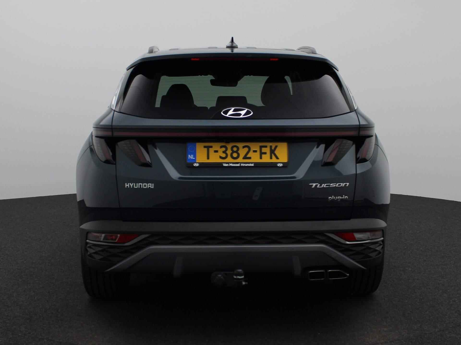 Hyundai Tucson 1.6 T-GDI PHEV Premium 4WD | LEDER | KRELL AUDIO | STOELVERWARMING+VENTILATIE | 360-CAMERA | ELEKTRISCHE BESTUURDERSSTOEL MET GEHEUGEN | ELEKTRISCHE ACHTERKLEP | LED KOPLAMPEN | ADAPTIVE CRUISE CONTROL | LANE ASSIST | ACHTERBANK VERWARMD | STUURWIEL VERWARMING | - 11/44