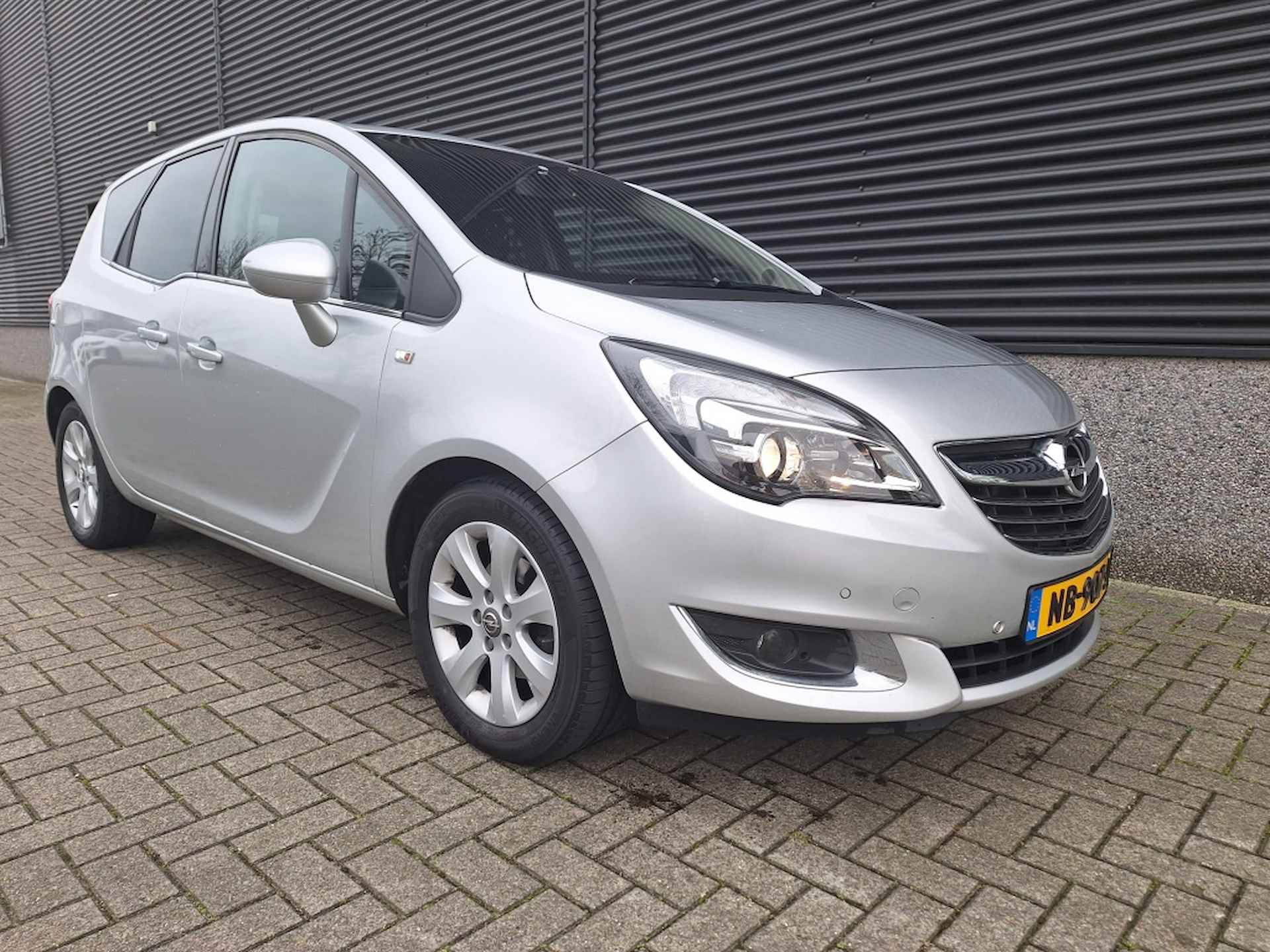 Opel Meriva 1.4 Turbo Blitz - 2/10