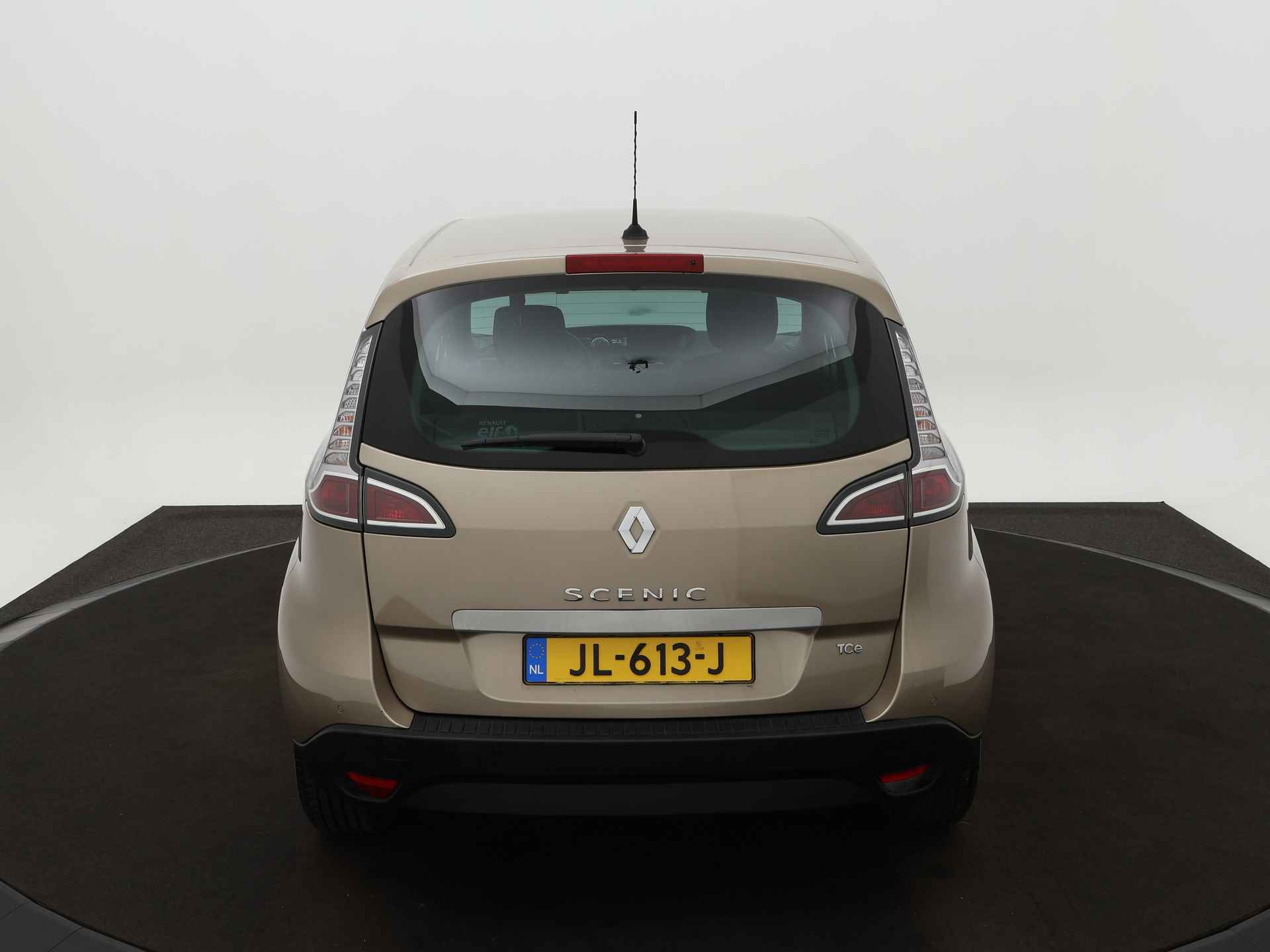 Renault Scénic Limited 1.2 TCe 116 pk | Voorstoelen verwarmd | Navi | Bluetooth | Cruise control - 4/17