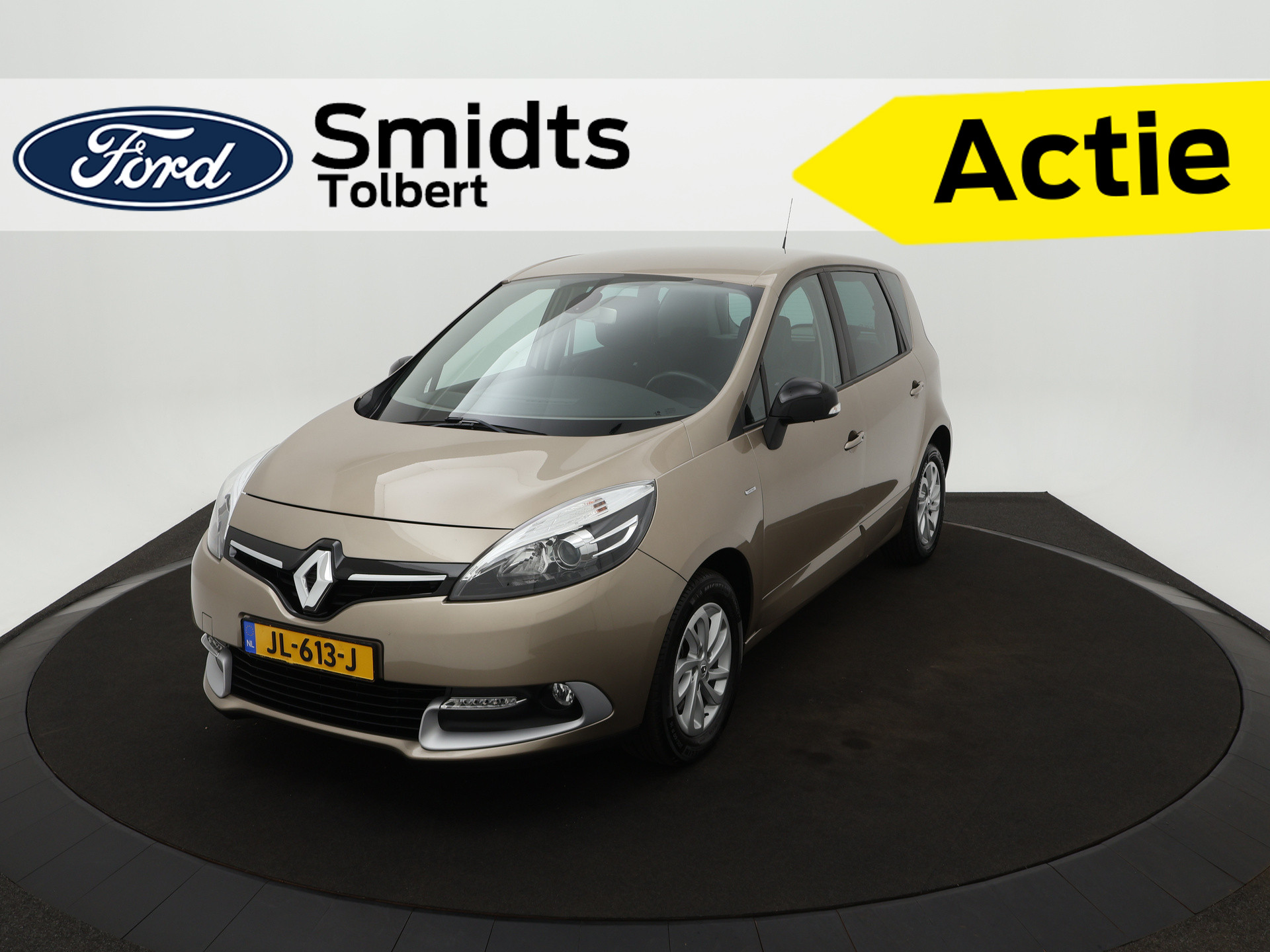 Renault Scénic Limited 1.2 TCe 116 pk | Voorstoelen verwarmd | Navi | Bluetooth | Cruise control