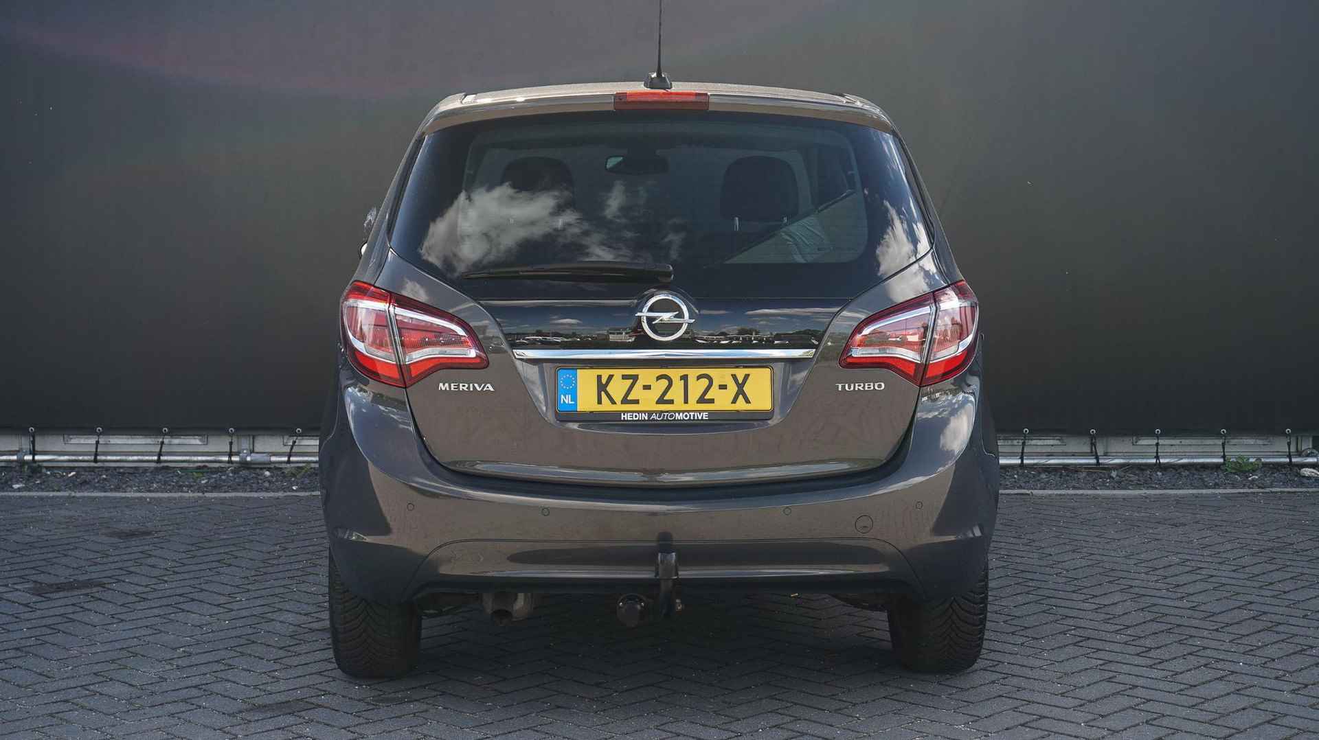 Opel Meriva 1.4 Turbo 120PK Blitz | Navi | Camera | Lederen AGR-stoelen | Stoel/stuurverw. | Privacyglas | PDC V+A | LMV 16 inch  | Trekhaak - 6/26