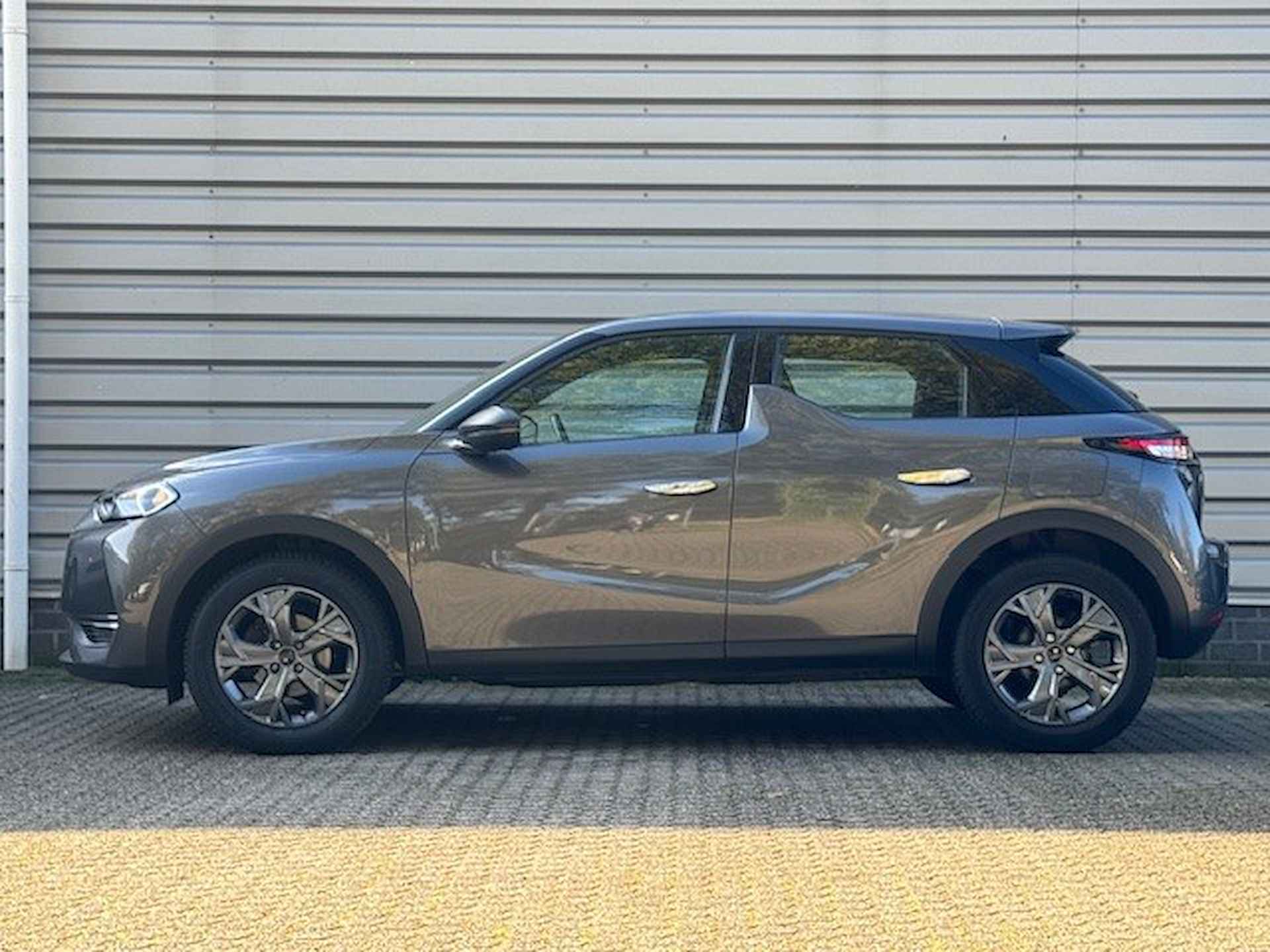 Ds Ds 3 Crossback 1.2 PureTech 100pk Montmartre | Navigatie | Parkeersensoren | Lichtmetalen velgen | - 4/25