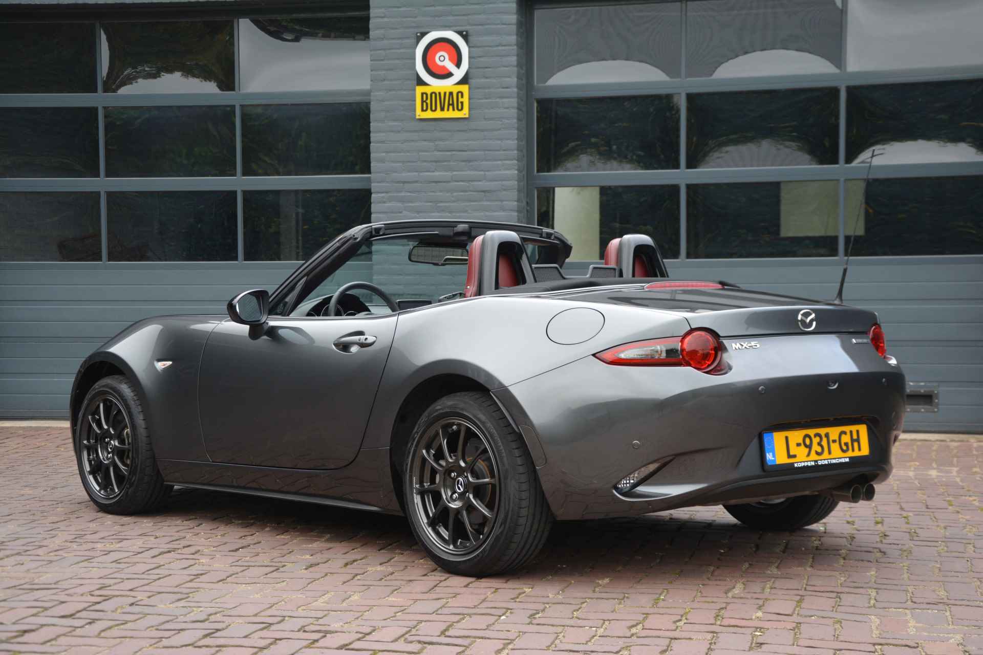 Mazda MX-5 1.5 SkyActiv-G 132 Signature - 3/25