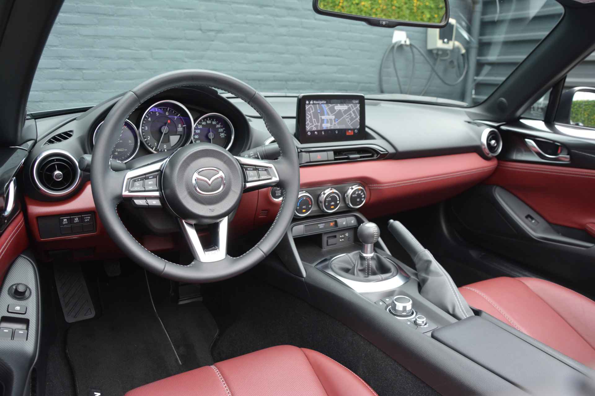 Mazda MX-5 1.5 SkyActiv-G 132 Signature - 9/25