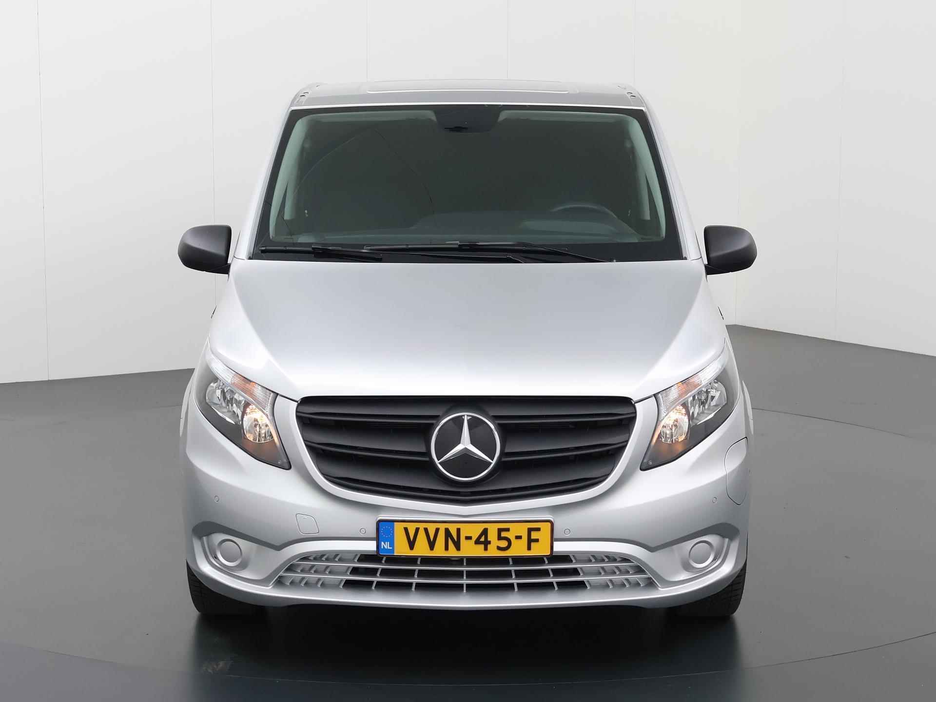 Mercedes-Benz eVito Lang 66 kWh Airconditioning | Navigatie | Stoelverwarming | DAB/Carplay/Usb | Achteruitrij camera | Cruise Control | Certified - 4/37