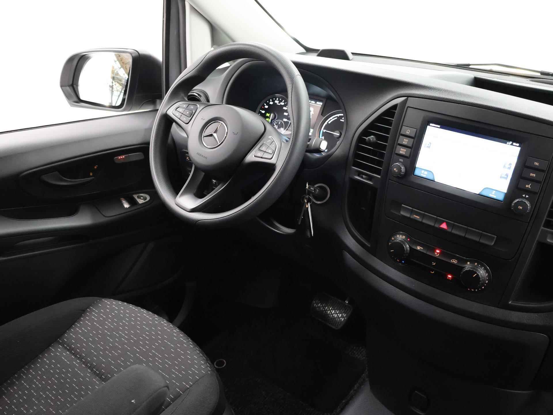 Mercedes-Benz eVito Lang 66 kWh Airconditioning | Navigatie | Stoelverwarming | DAB/Carplay/Usb | Achteruitrij camera | Cruise Control | Certified - 11/37