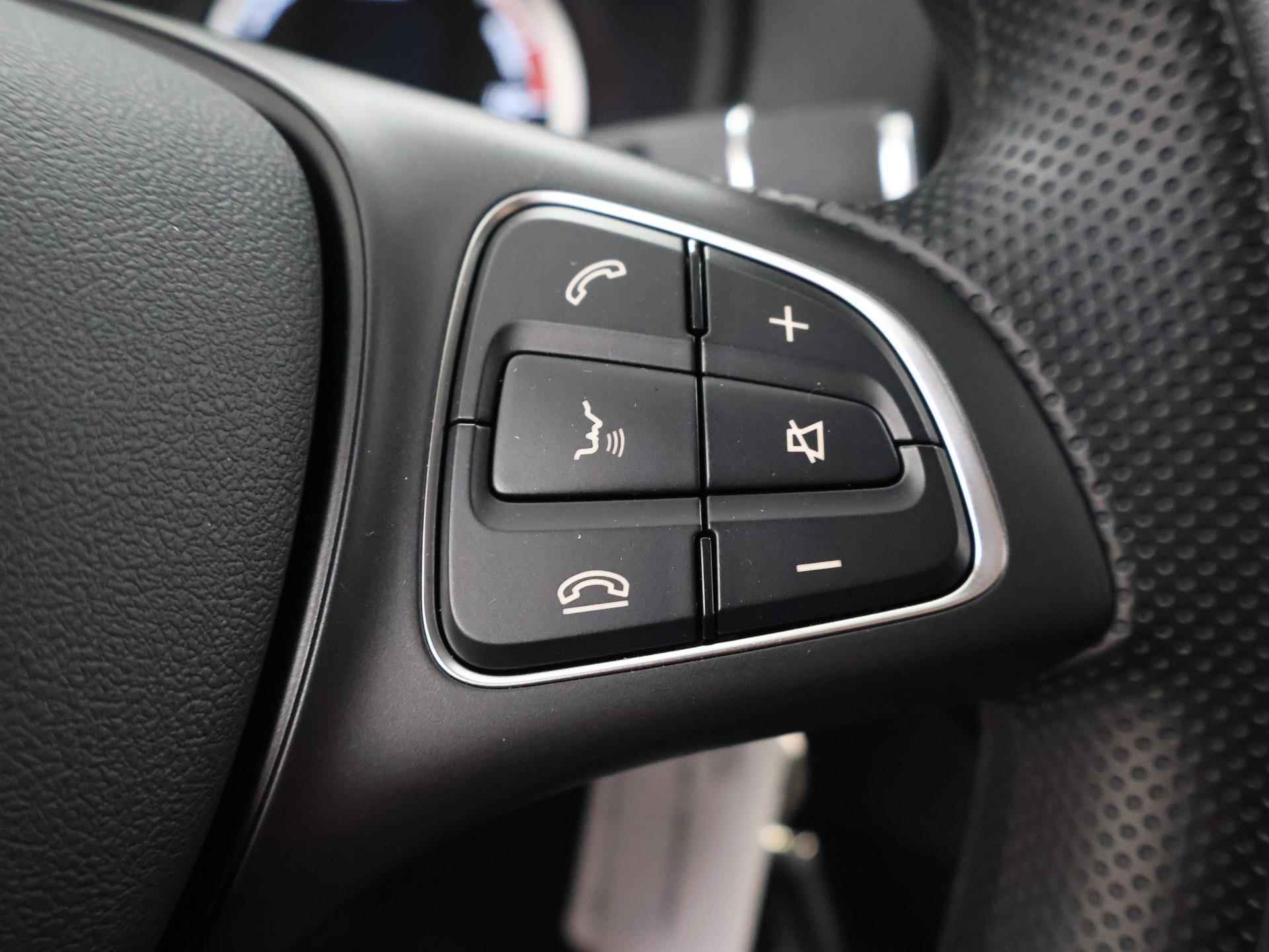 Mercedes-Benz eVito Lang 66 kWh Airconditioning | Navigatie | Stoelverwarming | DAB/Carplay/Usb | Achteruitrij camera | Cruise Control | Certified - 25/37