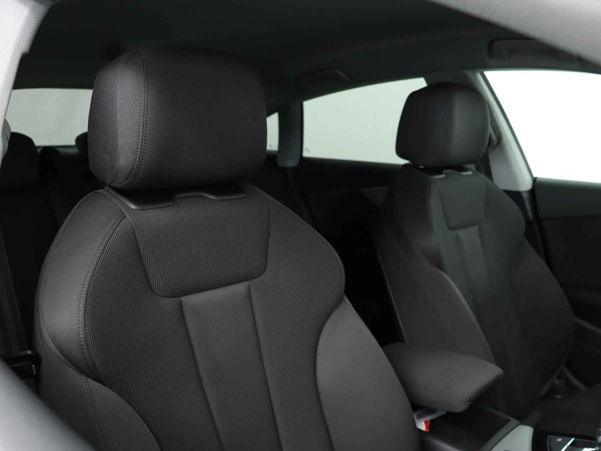 Audi A5 Sportback 35 TFSI Business Edition | Navigatie | Stoelverwarming | Cruise Control | Parkeerhulp | - 22/47