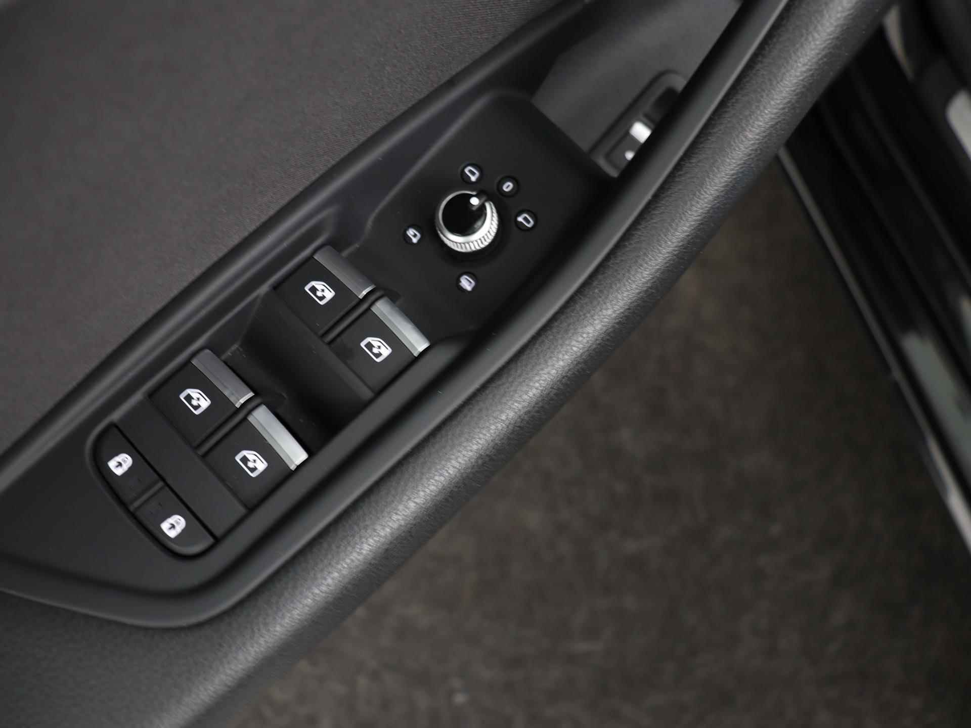 Audi A5 Sportback 35 TFSI Business Edition | Navigatie | Stoelverwarming | Cruise Control | Parkeerhulp | - 26/47