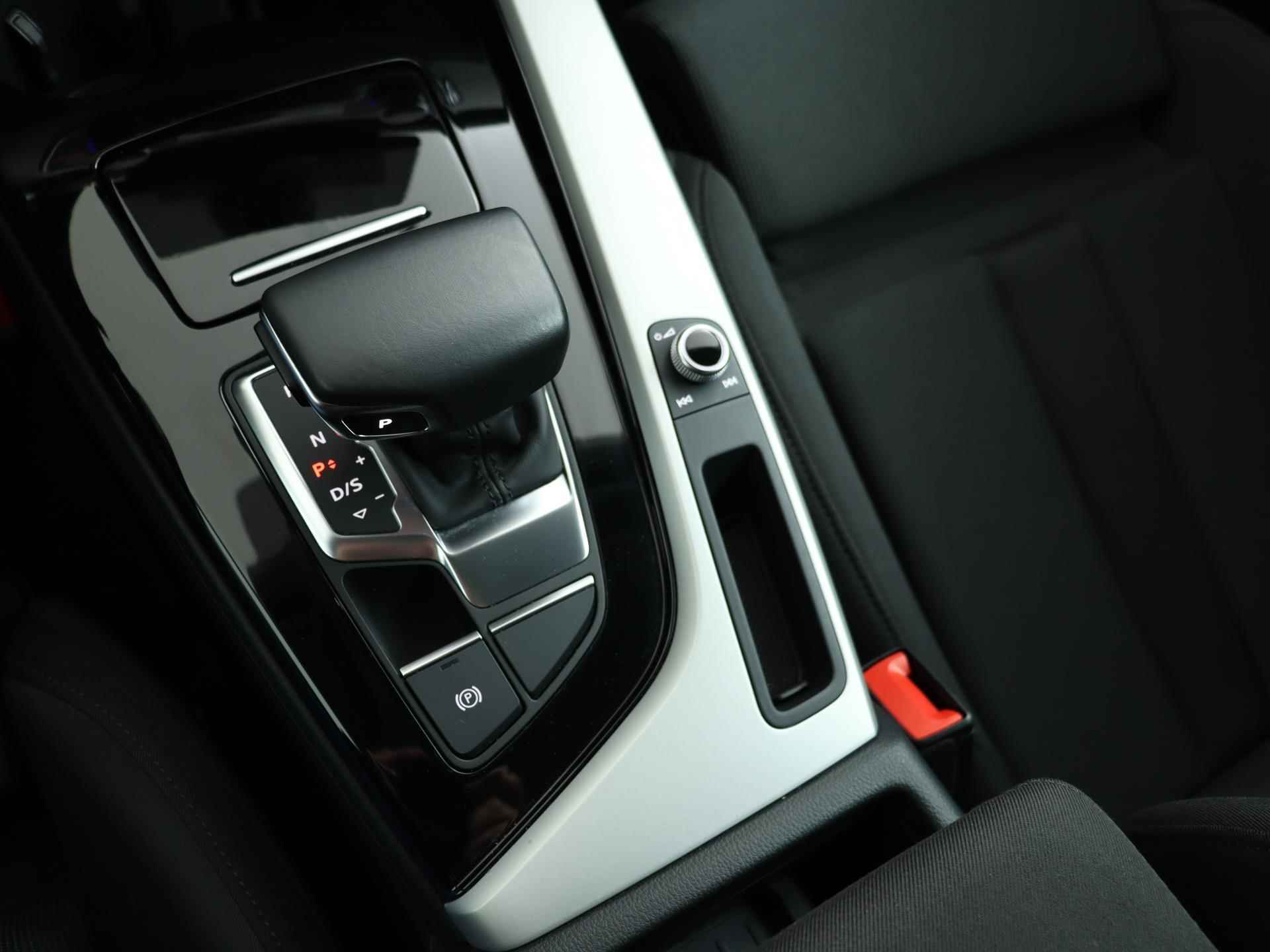 Audi A5 Sportback 35 TFSI Business Edition | Navigatie | Stoelverwarming | Cruise Control | Parkeerhulp | - 43/47