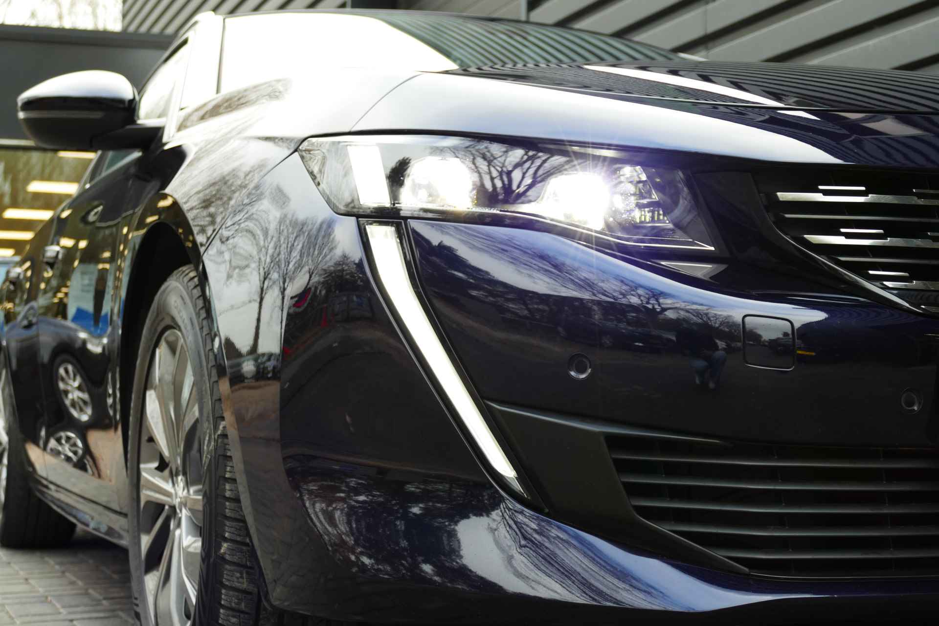 Peugeot 508 SW 1.6 PURETECH 180PK ALLURE AUTOMAAT / NAVI / CLIMA / PDC / 17" LMV / CAMERA / ANF. TREKHAAK / FULL-LED / BLUETOOTH / ADAPT. CR - 10/29