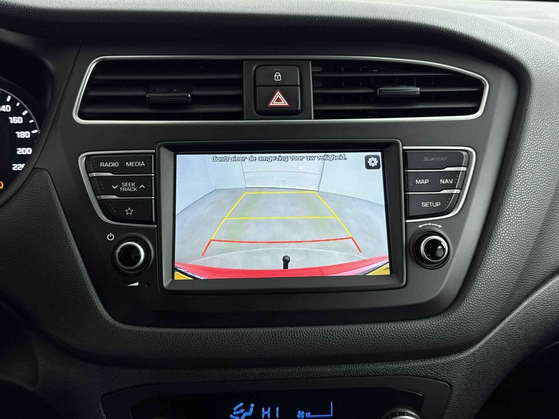 Hyundai i20 1.0 T-GDI Comfort | Climate controle | Navigatie | Trekhaak | Cruise Controle | Achteruit camera | - 12/33