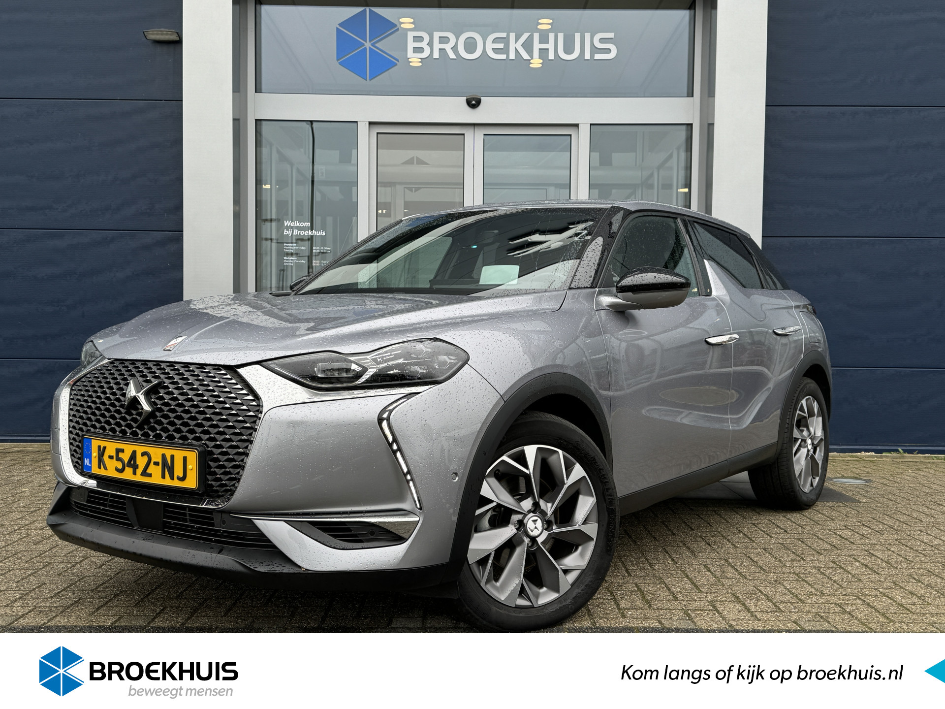 DS DS 3 Crossback E-Tense Grand Chic 50 kWh | Camera | PDC V/A | ACC | HUD | Stoelverwarming | Leder