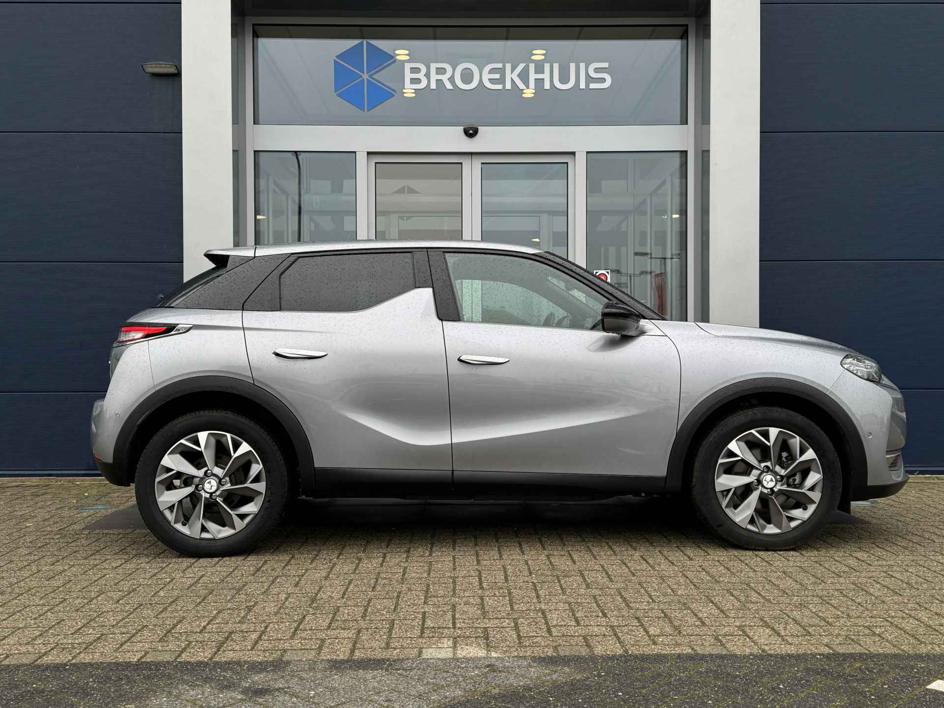DS DS 3 Crossback E-Tense Grand Chic 50 kWh | Camera | PDC V/A | ACC | HUD | Stoelverwarming | Leder - 11/47