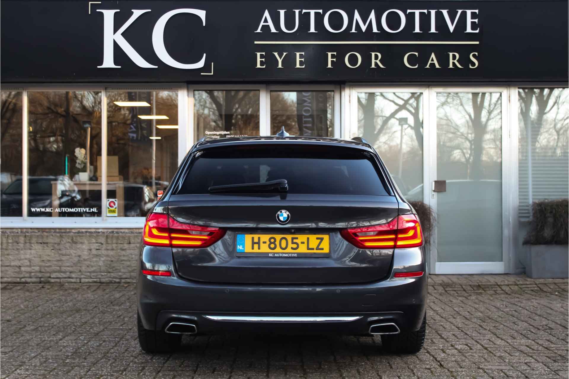 BMW 5 Serie Touring 540i xDrive High Ex. Pano | HuD | Adap. Cruise - 8/35