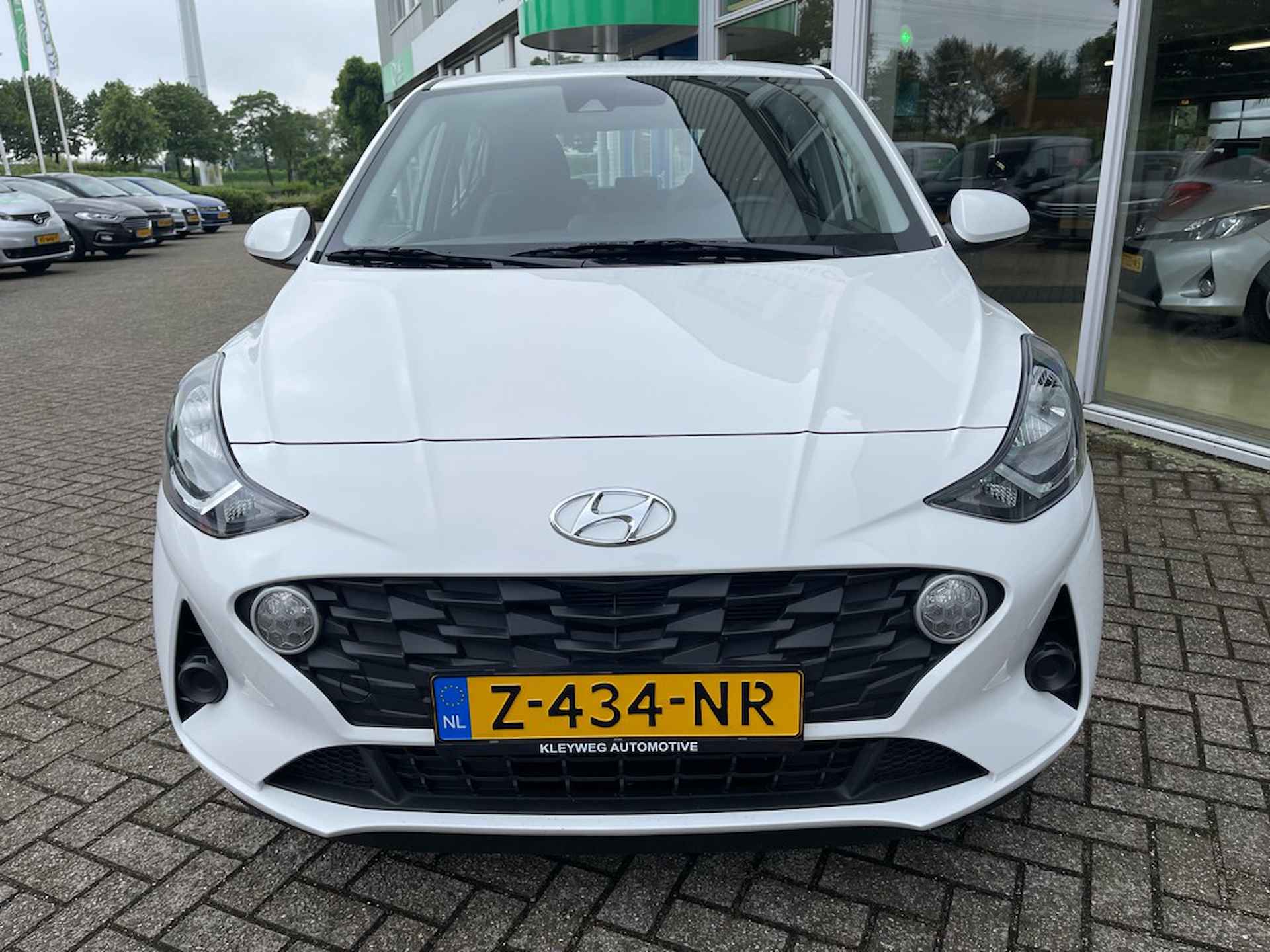 Hyundai i10 1.0 Comfort 5-zits Automaat, Carplay, Stoel en stuurverwarming - 3/23