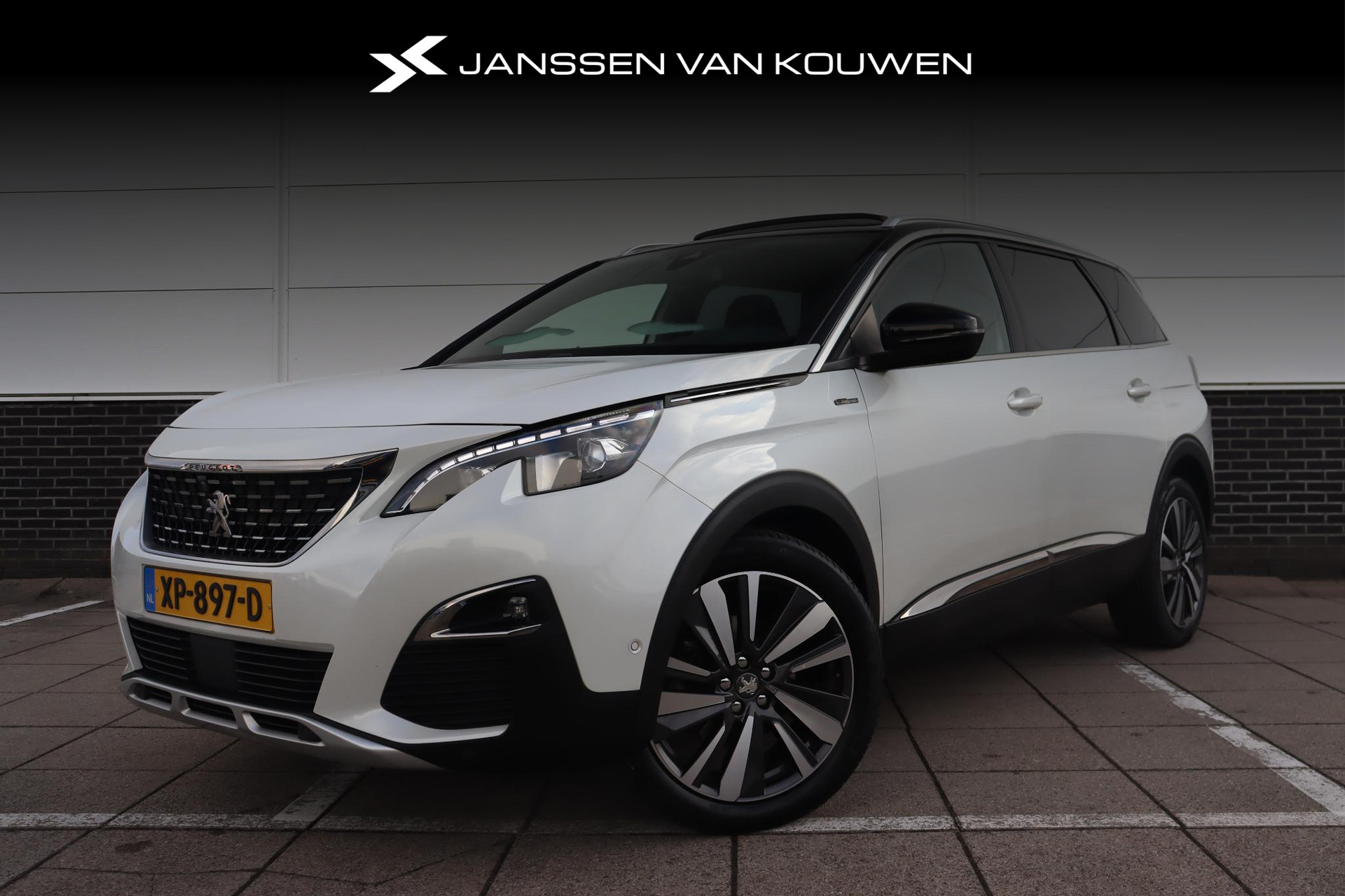 Peugeot 5008 1.6 PureTech GT-Line 7P 180pk Pano Leder Stoelverwarming Massage-stoelen