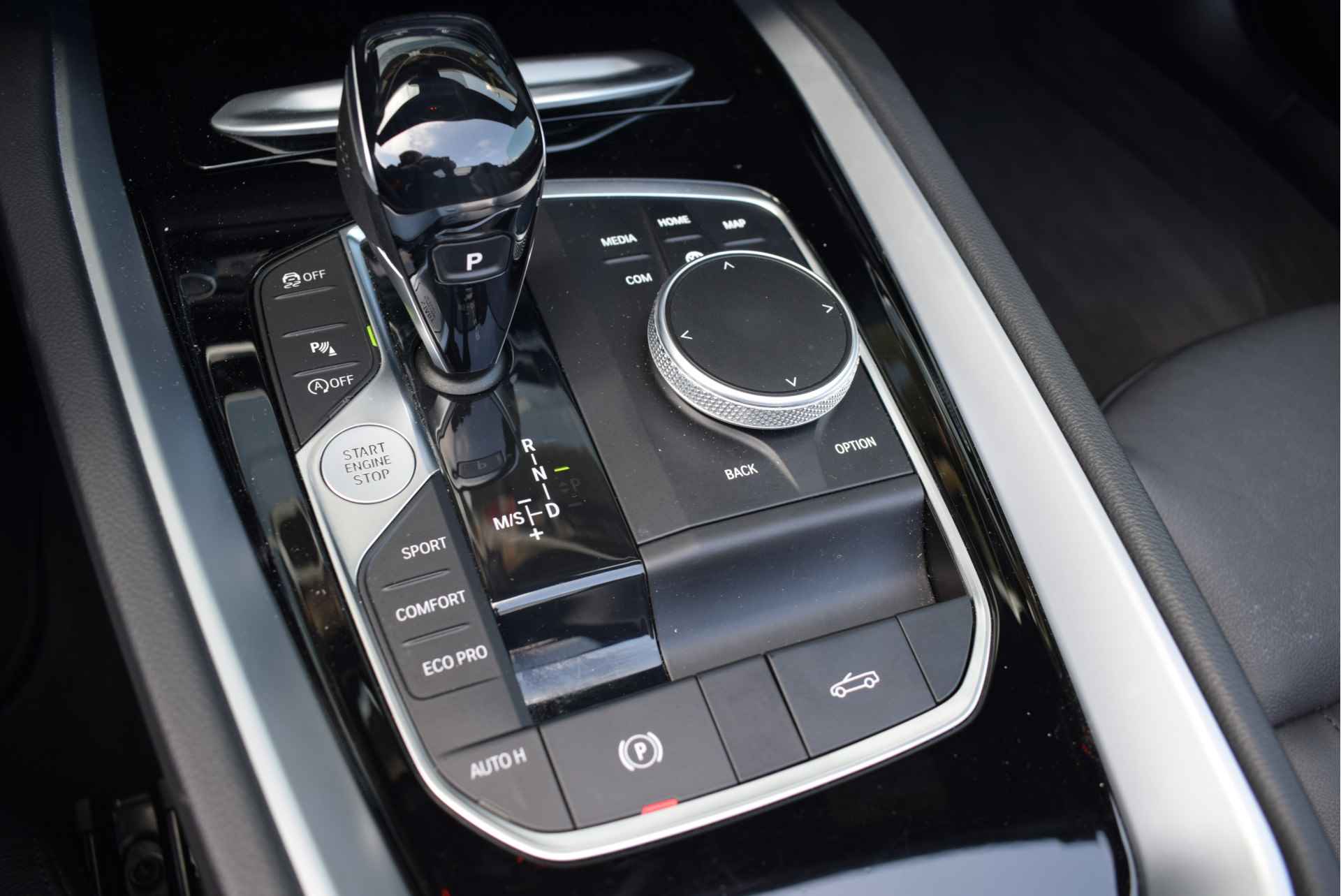 BMW Z4 Roadster sDrive20i High Executive Automaat / Adaptieve LED / Comfort Access / Stoelverwarming / Live Cockpit Professional / Verwarmd stuurwiel / Cruise Control - 19/28