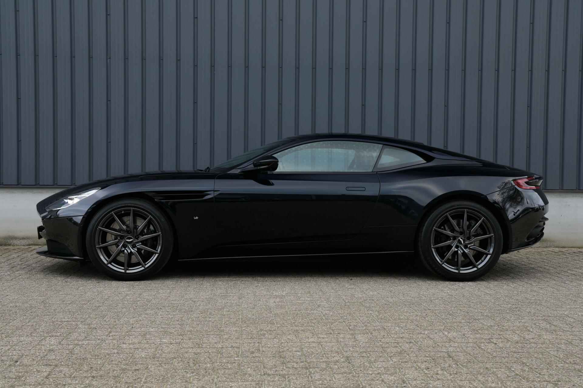 Aston Martin DB11 5.2 V12|B&O|NL-auto|360*|forged carbon - 9/56