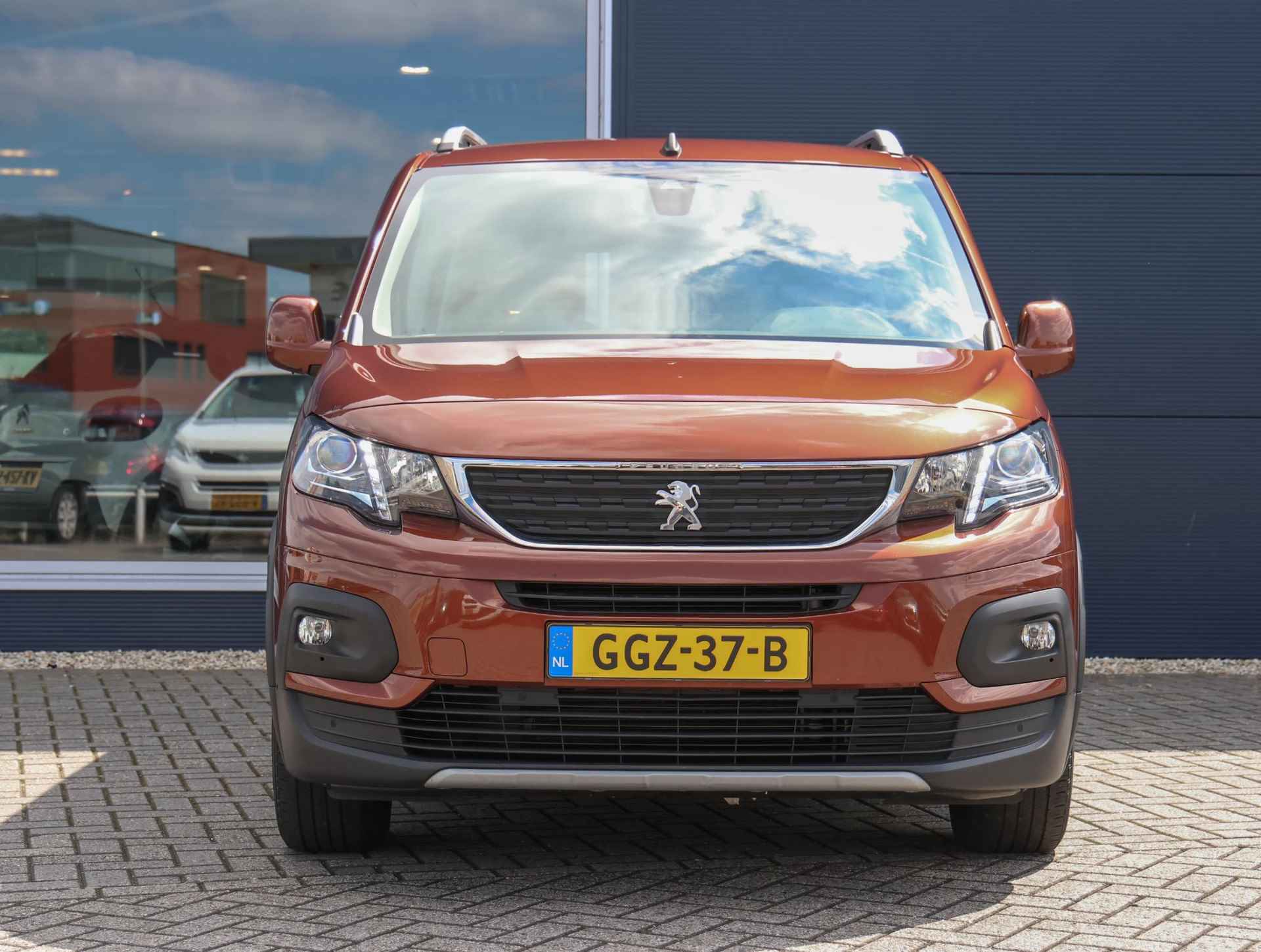 Peugeot Rifter Long 1.2 110 PK Long Allure 7p. | Trekhaak | Apple Carplay/Android Auto | Achteruitrij Camera | - 5/45