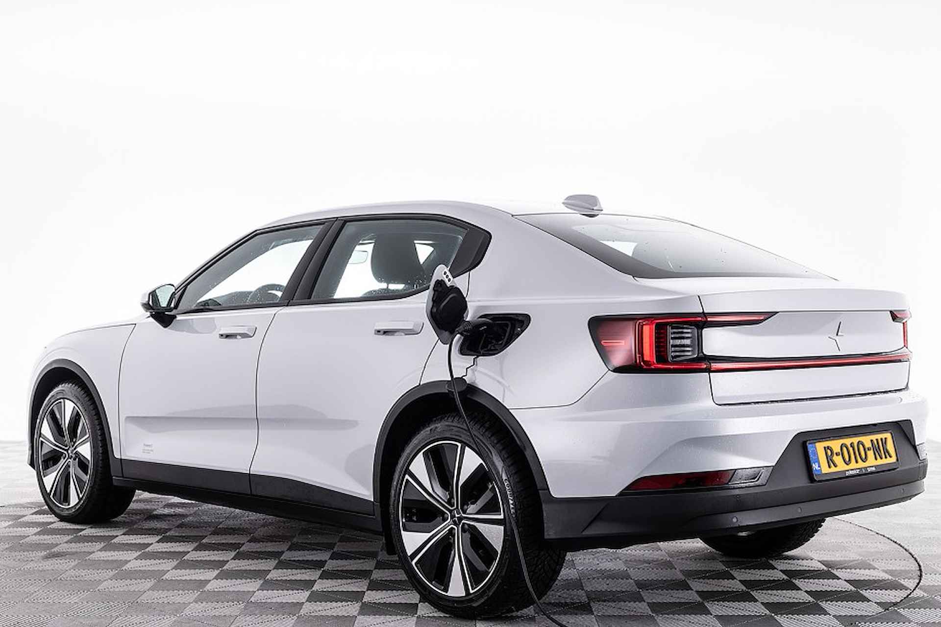 Polestar 2 Long Range Dual Motor 78 kWh ✅ 1e Eigenaar . - 2/29