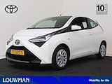 Toyota Aygo 1.0 VVT-i x-play I Navigatie I Airco I Automaat I Camera | 1e Eigenaar I Volledig Dealer Onderhouden I