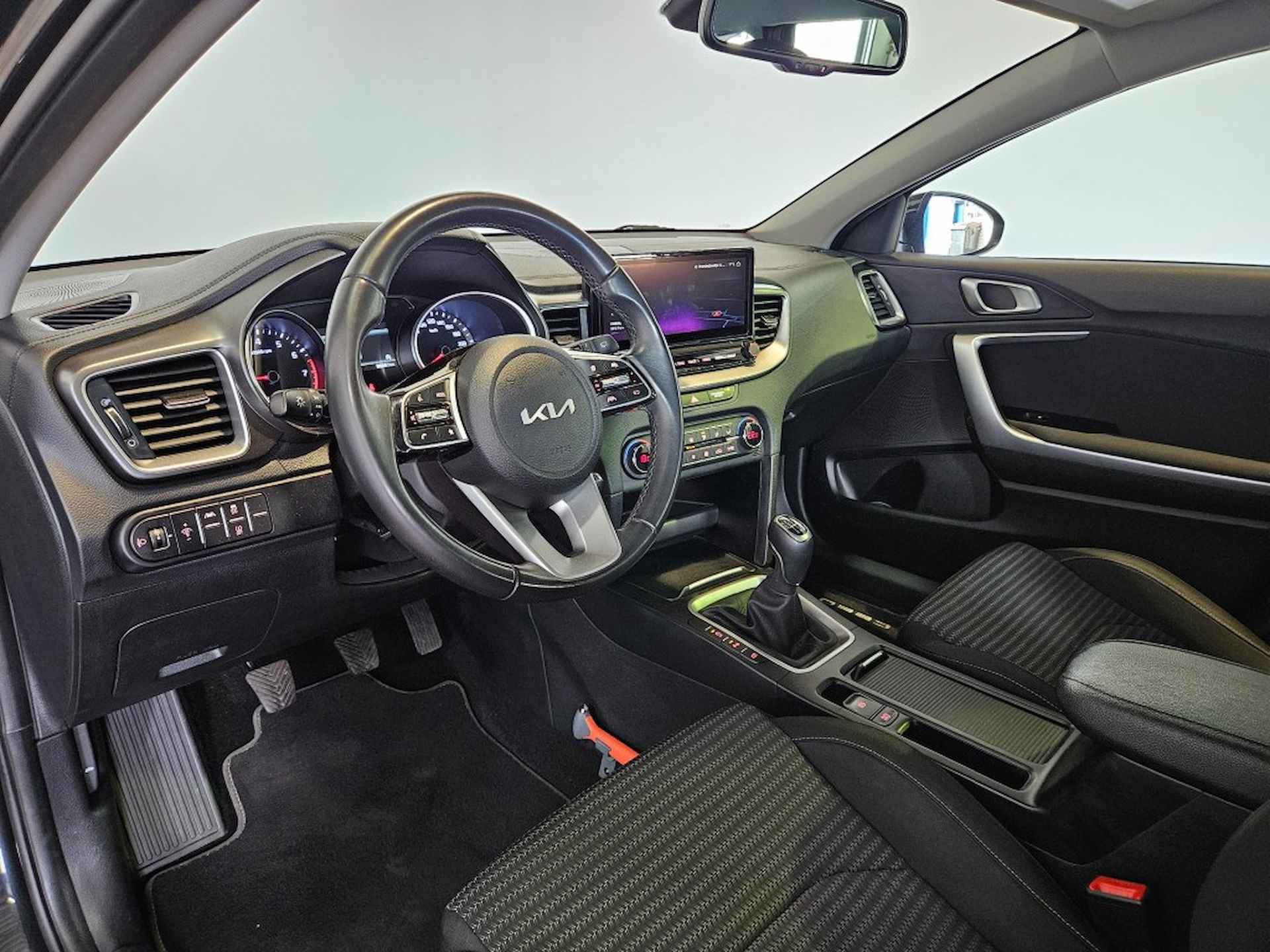 KIA Ceed Sportswagon 1.0 T-GDi DynamicLine / Trekhaak / Camera / NL Auto - 15/45