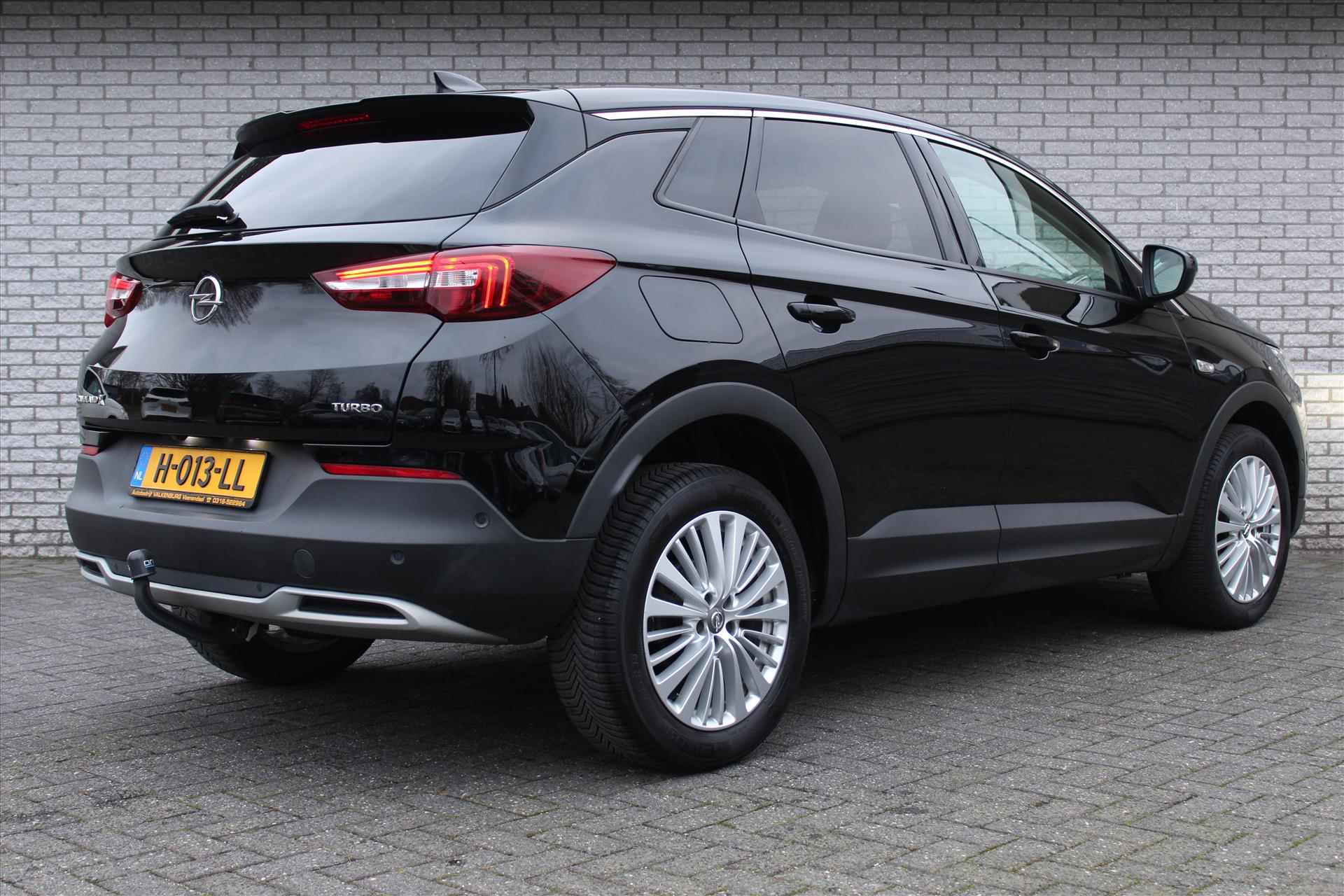 Opel Grandland X 1.2 Turbo 130pk S&S Aut Ultimate | Trekhaak | Camera | Carplay | Stoel/stuurverwarming | PDC | NAVI | Cruise | LM 18'' - 2/34