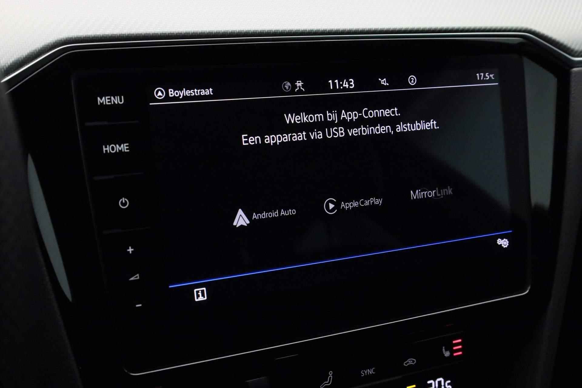 Volkswagen Passat Variant 1.5 TSI 150PK DSG Elegance Business R / R-Line | Pano | IQ Light | Leer | 360 camera | Navi | ACC | 18 inch - 33/45