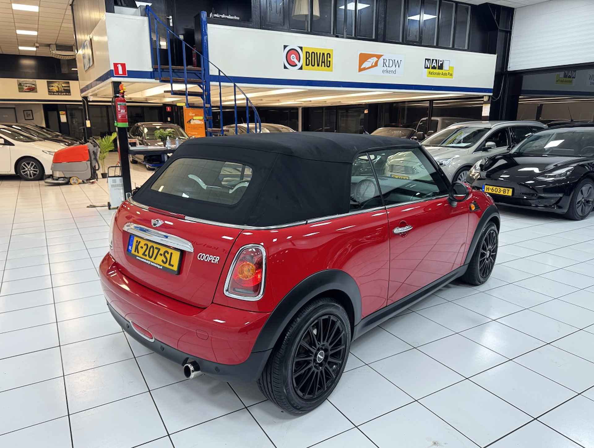 Mini Mini Cabrio 1.6 Cooper Bovag Garantie - 26/38