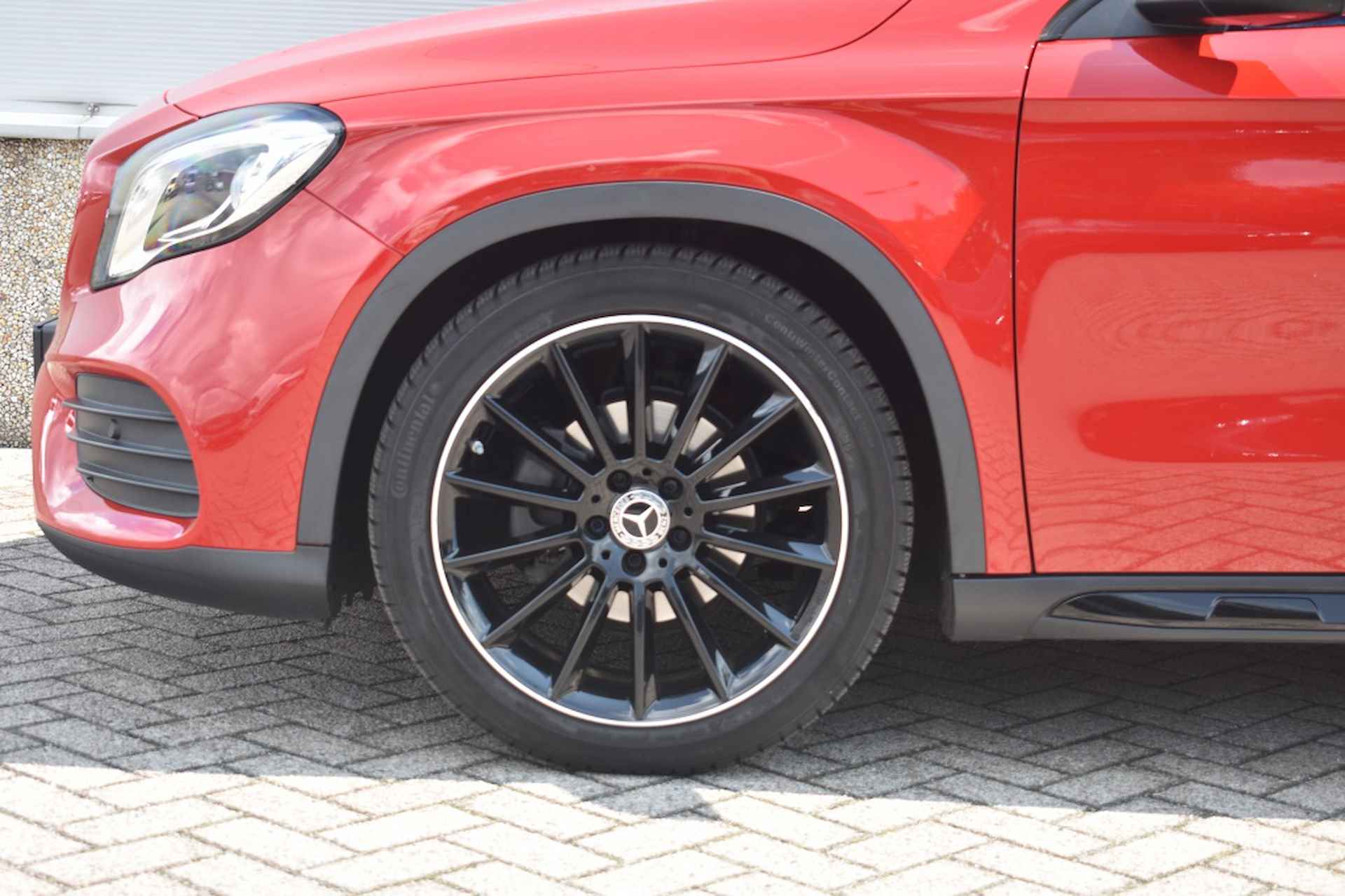 Mercedes-benz GLA-klasse 200 Premium Plus AUTOMAAT AMG-STYLING - 7/16