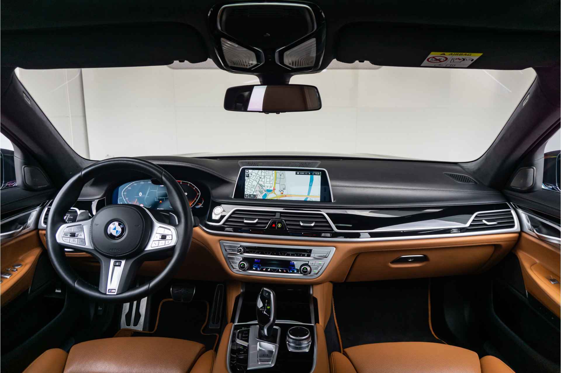 BMW 7 Serie Sedan 750i xDrive High Executive M Sportpakket 21 inch Individual velgen / BMW Head-Up Display / Elektrisch glazen schuif-/kanteldak / Stoelventilatie, voorstoelen - 9/64